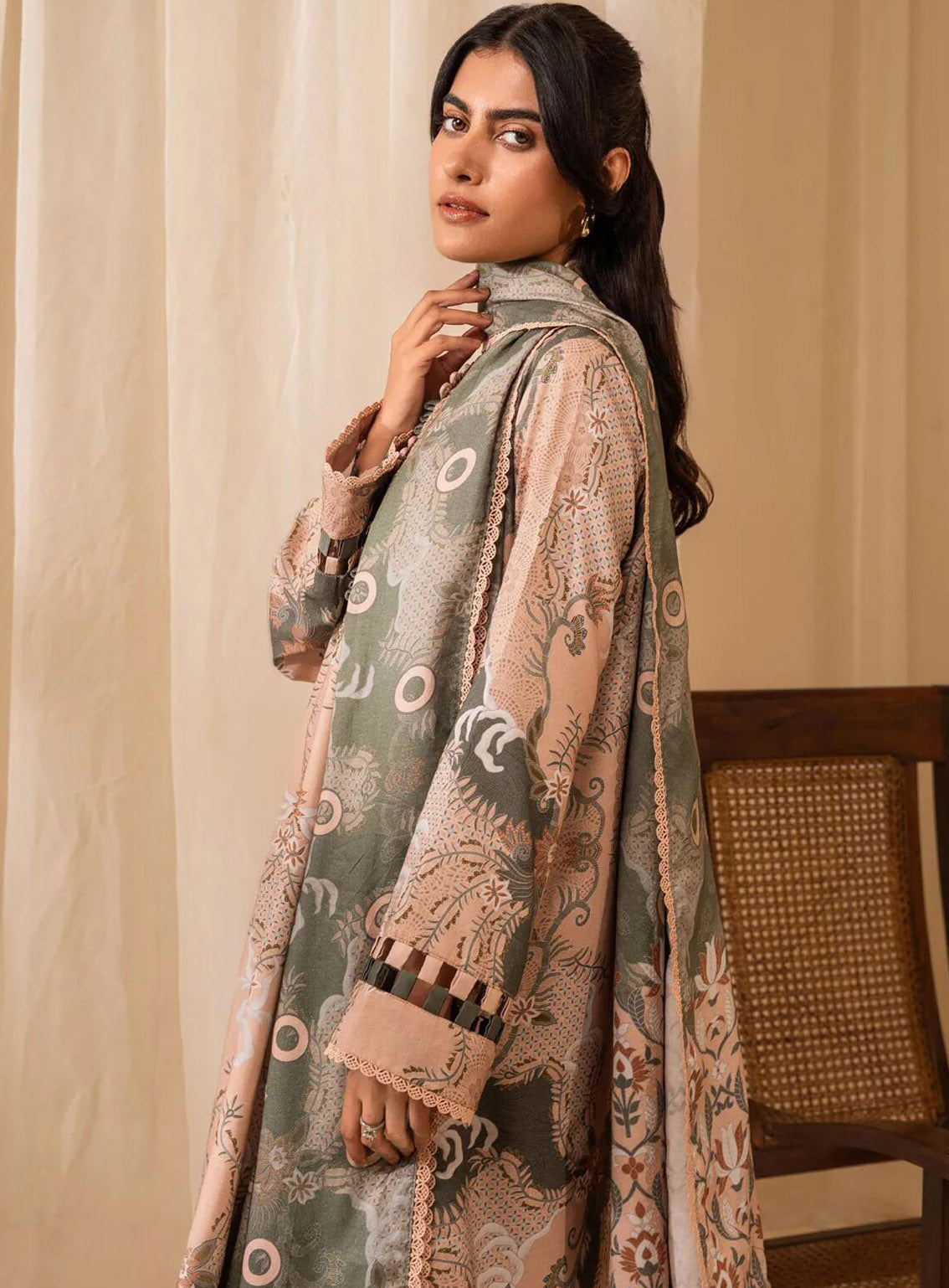 Izabel by Aabyaan Embroidered Linen Suit Unstitched 3 Piece - ABY24IZ AZ-06 ZARA Izabel by Aabyaan Embroidered Linen Suit Unstitched 3 Piece - ABY24IZ AZ-06 ZARA