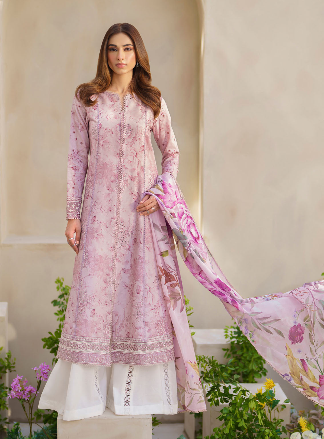 Iznik Embroidered Lawn Suits Unstitched 3 Piece - IZ24FL SFL-06 OPULENCE Iznik Embroidered Lawn Suits Unstitched 3 Piece - IZ24FL SFL-06 OPULENCE