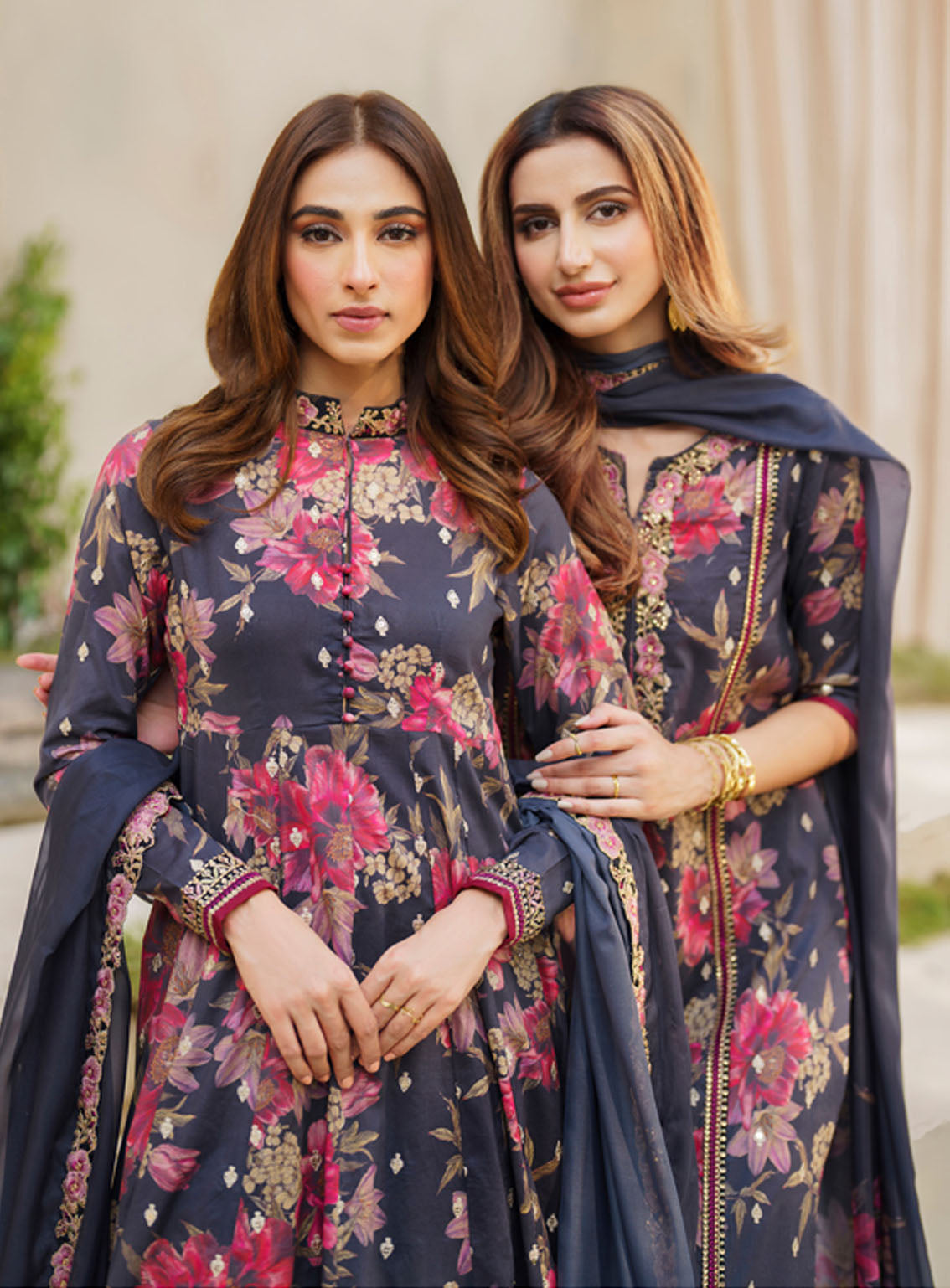 Iznik Embroidered Lawn Suits Unstitched 3 Piece - IZ24FL SFL-12 RESPLENDENCE Iznik Embroidered Lawn Suits Unstitched 3 Piece - IZ24FL SFL-12 RESPLENDENCE