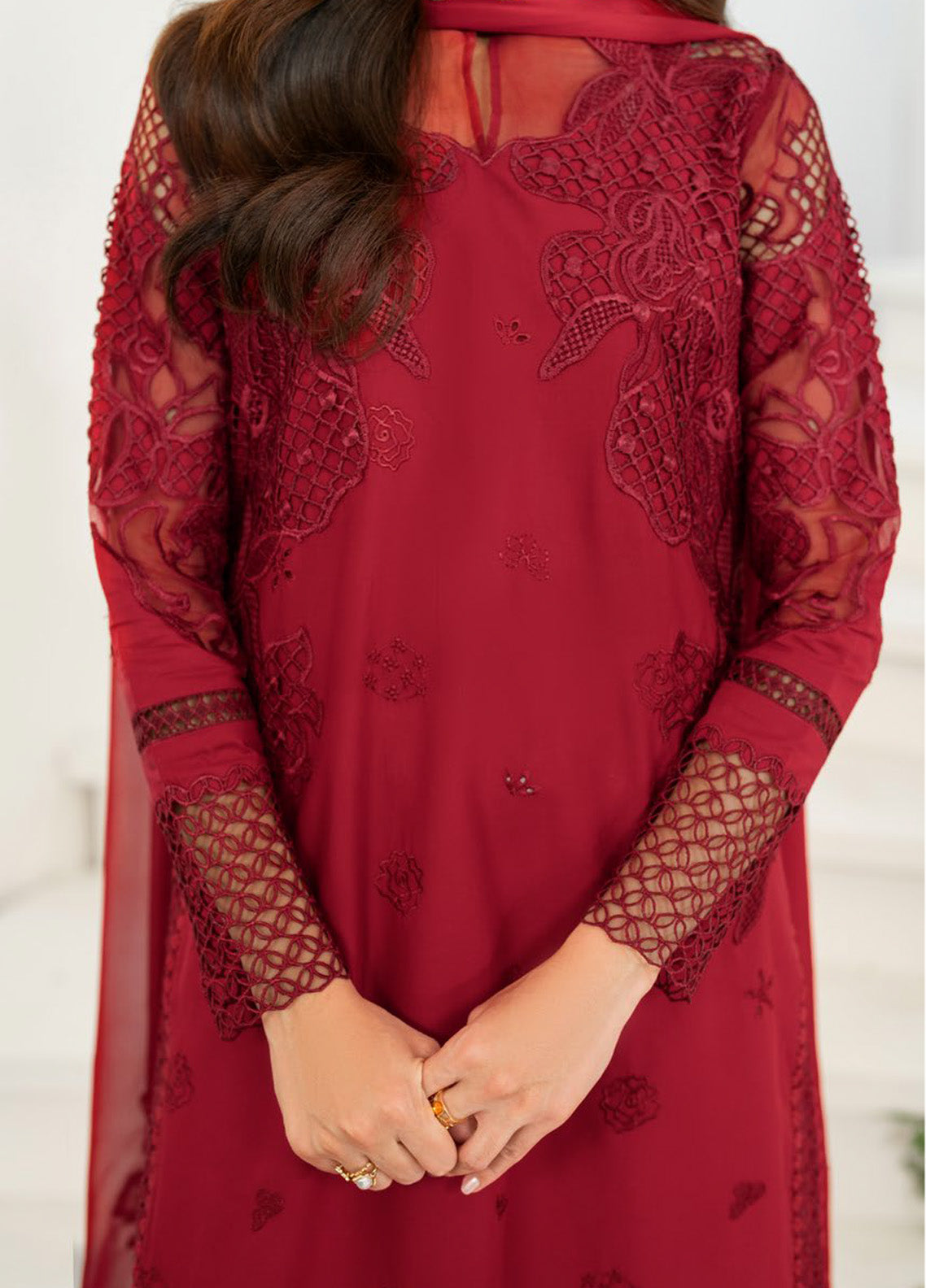 Iznik Embroidered Lawn Suits Unstitched 3 Piece - IZ25FE IFE-01 Iznik Embroidered Lawn Suits Unstitched 3 Piece - IZ25FE IFE-01