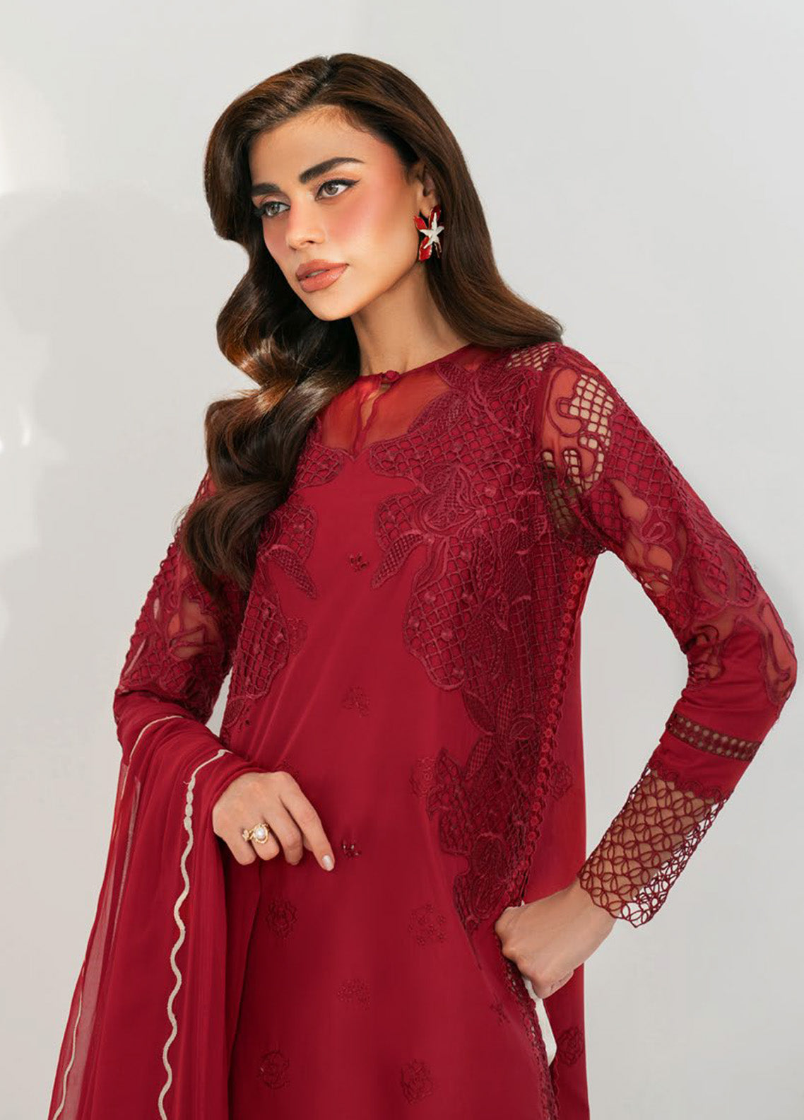 Iznik Embroidered Lawn Suits Unstitched 3 Piece - IZ25FE IFE-01 Iznik Embroidered Lawn Suits Unstitched 3 Piece - IZ25FE IFE-01