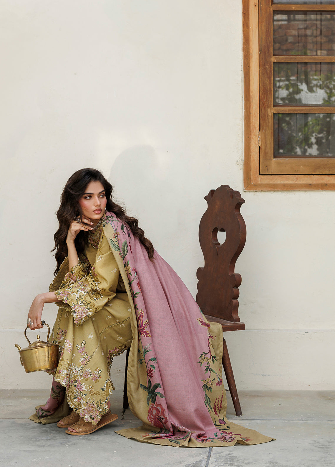 Iznik Embroidered Viscose Linen 3 Piece Unstitched Suit IZ26PFV D-IPF-23 Iznik Embroidered Viscose Linen 3 Piece Unstitched Suit IZ26PFV D-IPF-23
