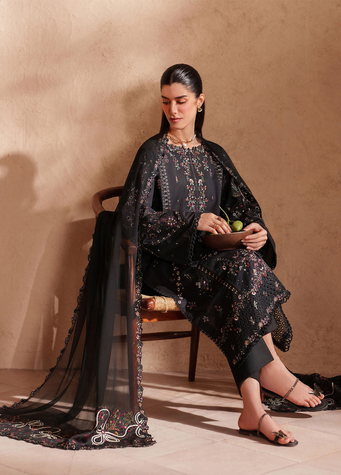 Iznik Festive Embroidered Lawn 3 Piece Unstitched Suit IZ26EEL D-EL-07 Iznik Festive Embroidered Lawn 3 Piece Unstitched Suit IZ26EEL D-EL-07
