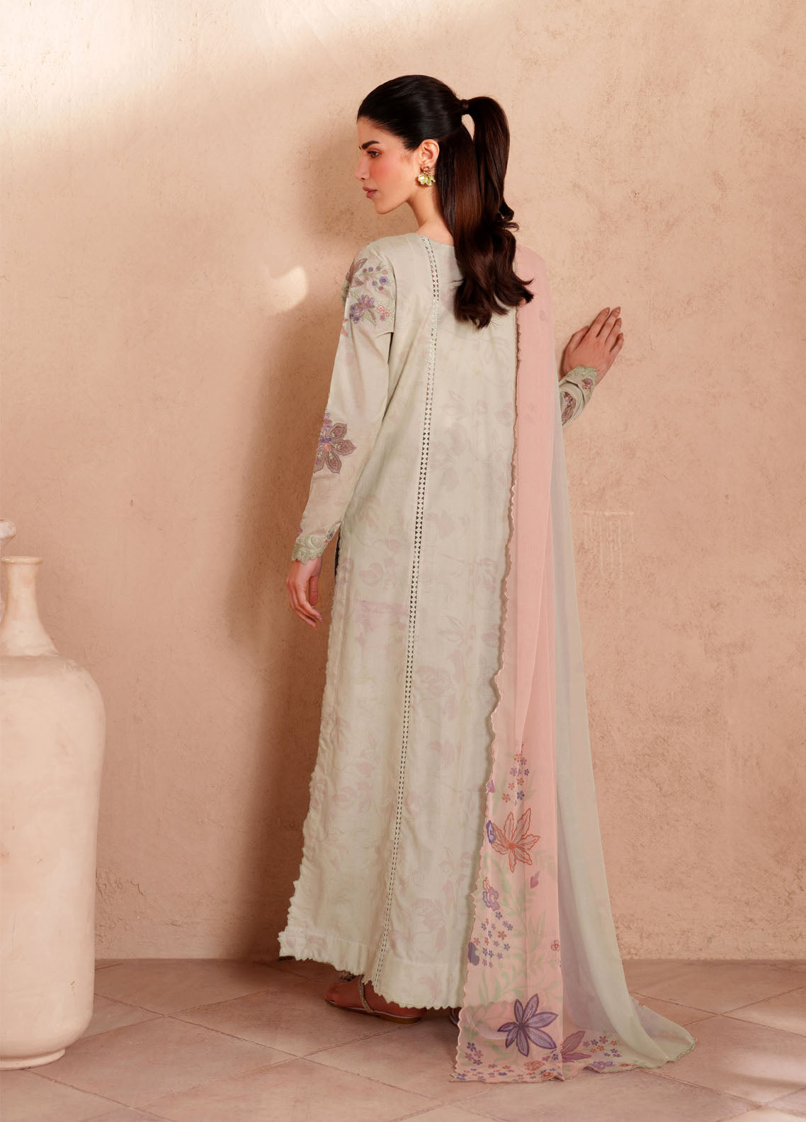 Iznik Festive Embroidered Lawn 3 Piece Unstitched Suit IZ26EEL D-EL-09 Iznik Festive Embroidered Lawn 3 Piece Unstitched Suit IZ26EEL D-EL-09