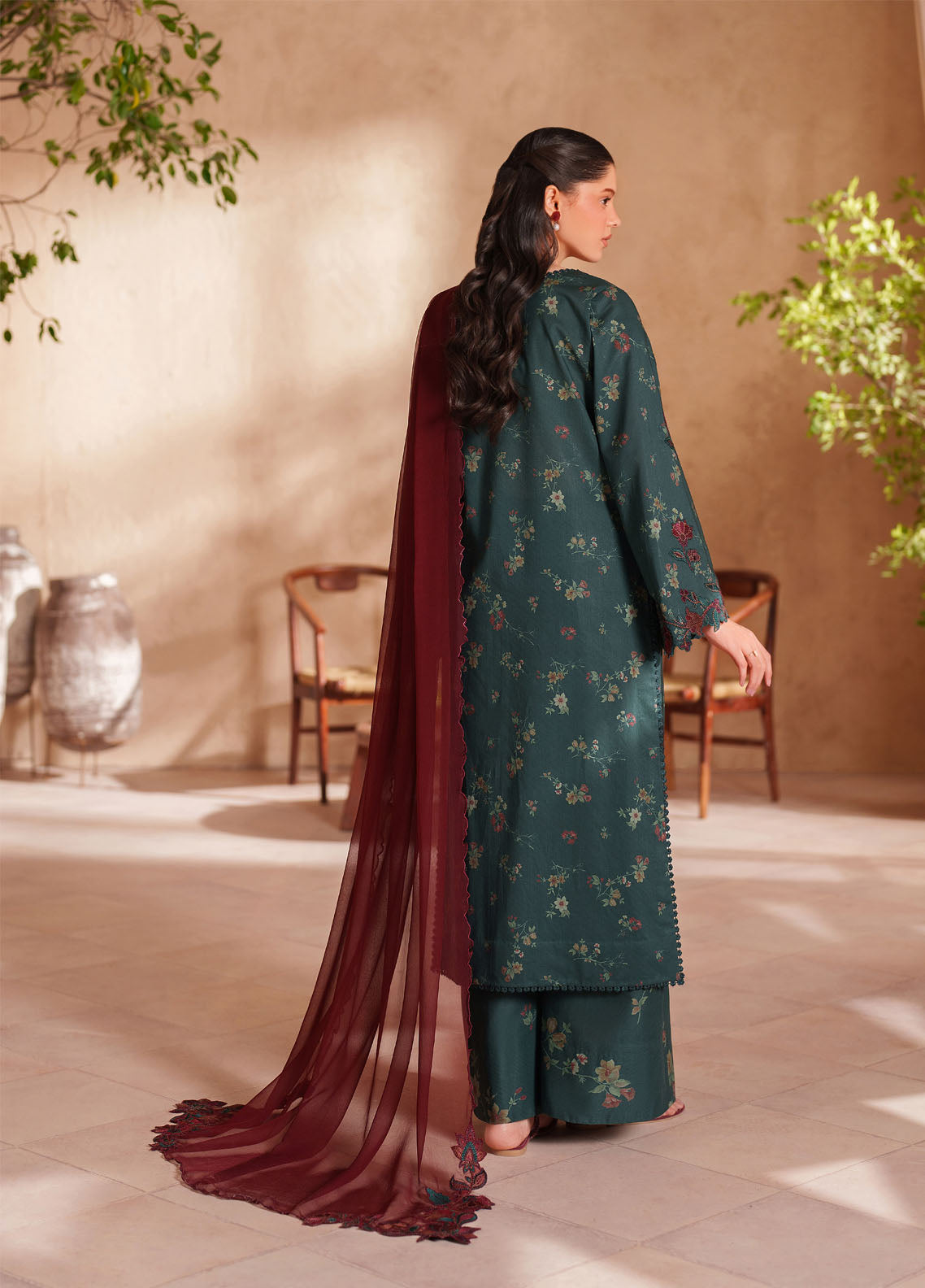 Iznik Festive Embroidered Lawn 3 Piece Unstitched Suit IZ26EEL D-EL-11 Iznik Festive Embroidered Lawn 3 Piece Unstitched Suit IZ26EEL D-EL-11
