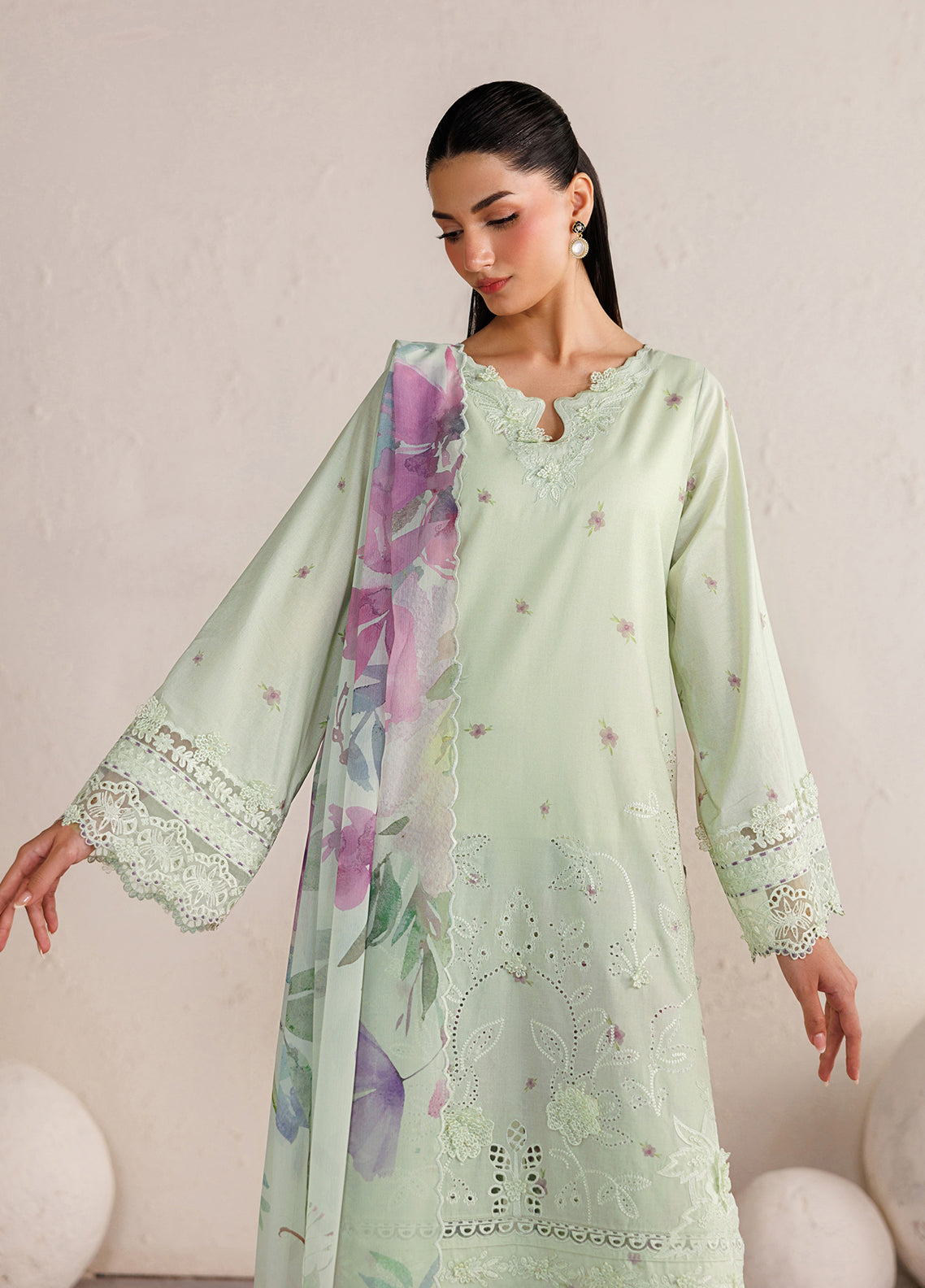Iznik Festive Embroidered Lawn 3 Piece Unstitched Suit IZ26FL D-IBE-06 Iznik Festive Embroidered Lawn 3 Piece Unstitched Suit IZ26FL D-IBE-06