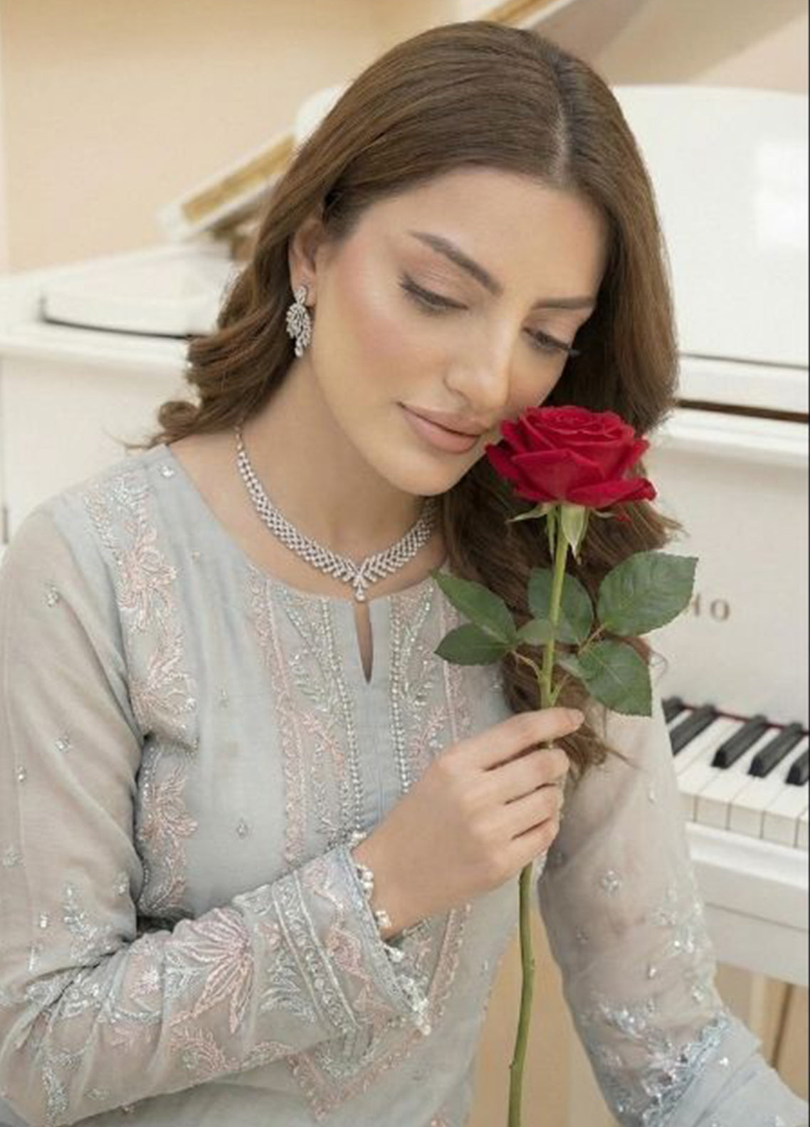 Jaan-E-Jaana By Noorjahan Embroidered Lawn 3 Piece Unstitched Suit NJ26JJ D-04 Jaan-E-Jaana By Noorjahan Embroidered Lawn 3 Piece Unstitched Suit NJ26JJ D-04