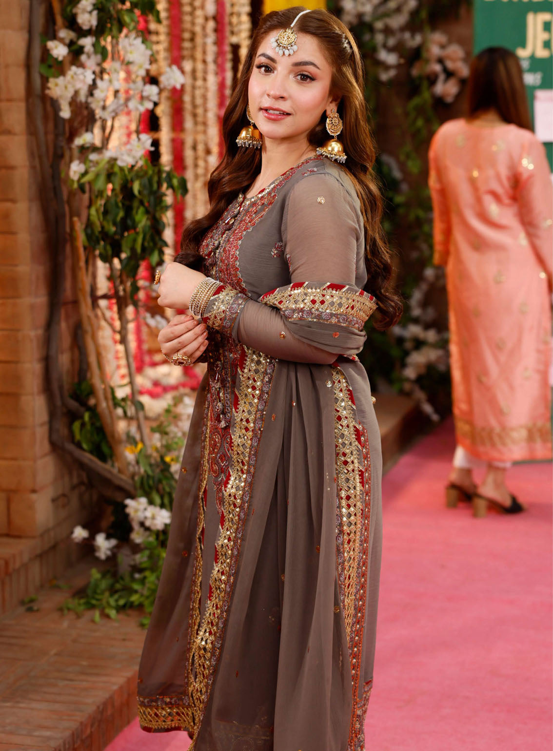 Jag Mag By Asim Jofa Embroidered Chiffon Suits Unstitched 3 Piece - AJ24JM AJMJ-19 Jag Mag By Asim Jofa Embroidered Chiffon Suits Unstitched 3 Piece - AJ24JM AJMJ-19