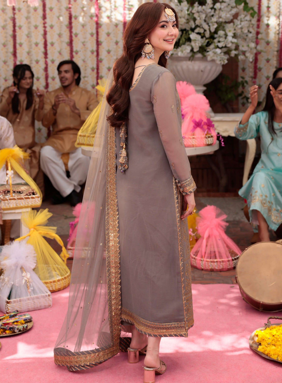 Jag Mag By Asim Jofa Embroidered Chiffon Suits Unstitched 3 Piece - AJ24JM AJMJ-27 Jag Mag By Asim Jofa Embroidered Chiffon Suits Unstitched 3 Piece - AJ24JM AJMJ-27