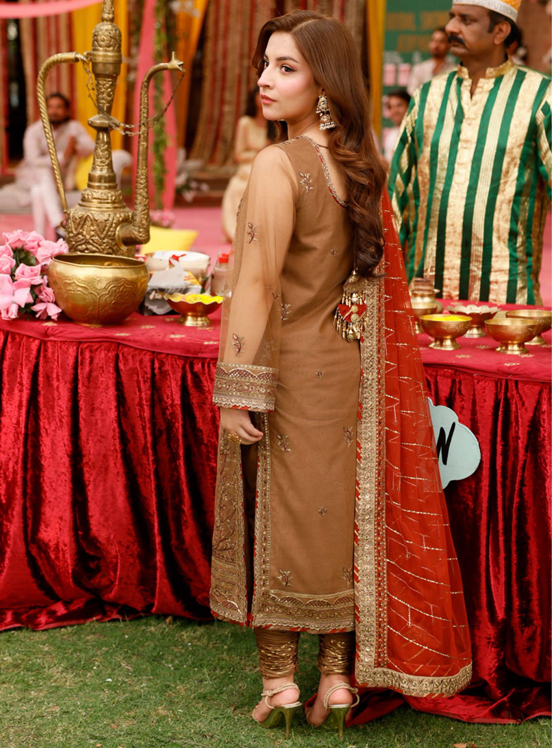 Jag Mag By Asim Jofa Embroidered Net Suits Unstitched 3 Piece - AJ24JM AJMJ-10 Jag Mag By Asim Jofa Embroidered Net Suits Unstitched 3 Piece - AJ24JM AJMJ-10