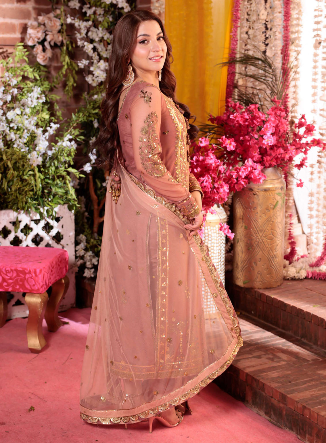Jag Mag By Asim Jofa Embroidered Net Suits Unstitched 3 Piece - AJ24JM AJMJ-25 Jag Mag By Asim Jofa Embroidered Net Suits Unstitched 3 Piece - AJ24JM AJMJ-25