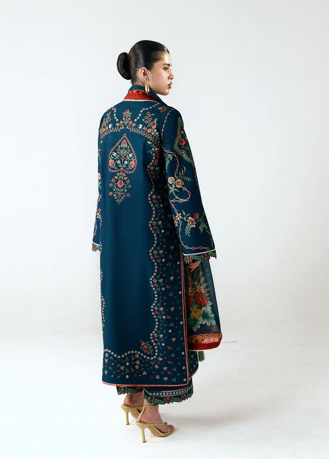Jugnu Eid Luxury Embroidered Cotton 3 Piece Unstitched Suit JL26ELE3 D-AGNA Jugnu Eid Luxury Embroidered Cotton 3 Piece Unstitched Suit JL26ELE3 D-AGNA