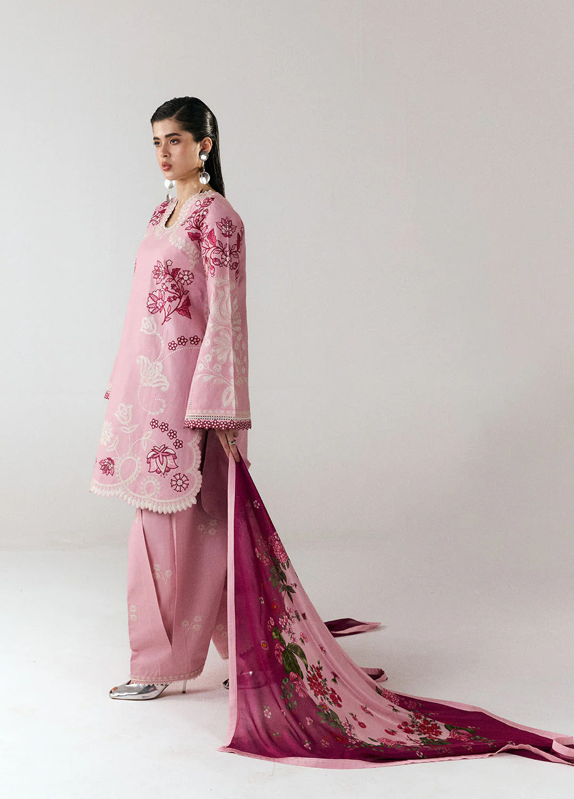 Jugnu Eid Luxury Embroidered Cotton 3 Piece Unstitched Suit JL26ELE3 D-NANYA Jugnu Eid Luxury Embroidered Cotton 3 Piece Unstitched Suit JL26ELE3 D-NANYA