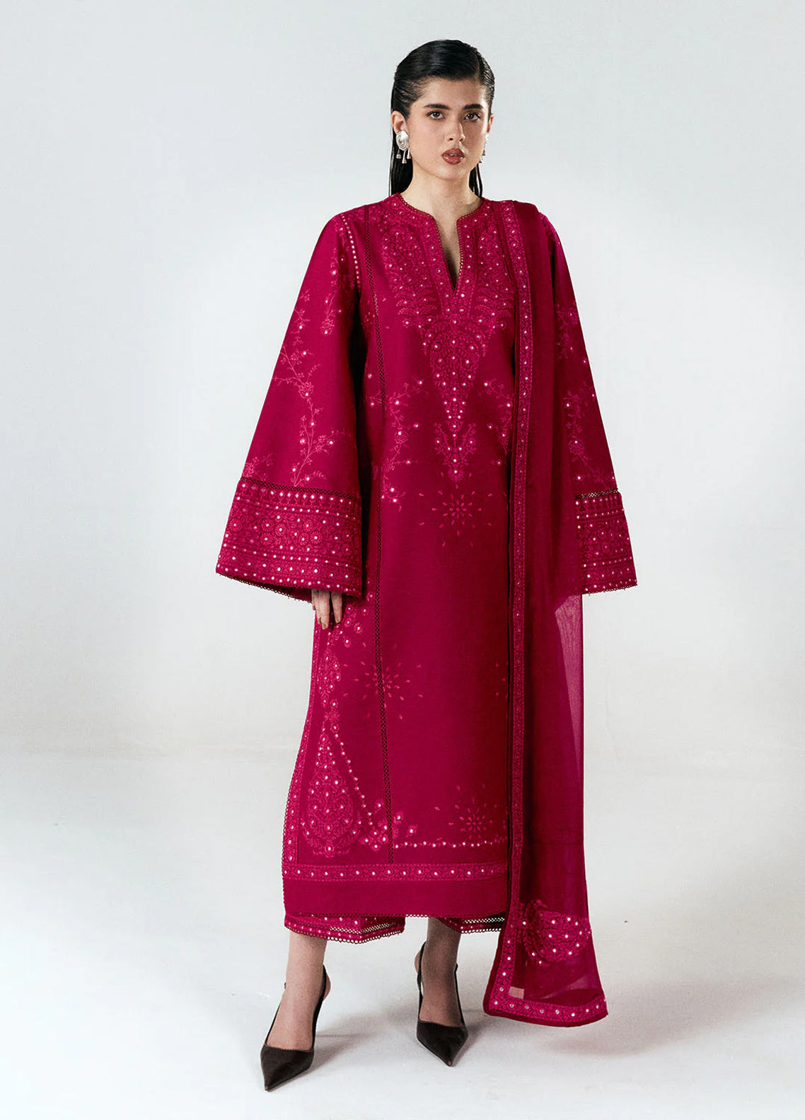 Jugnu Eid Luxury Embroidered Cotton 3 Piece Unstitched Suit JL26ELE3 D-SELA Jugnu Eid Luxury Embroidered Cotton 3 Piece Unstitched Suit JL26ELE3 D-SELA