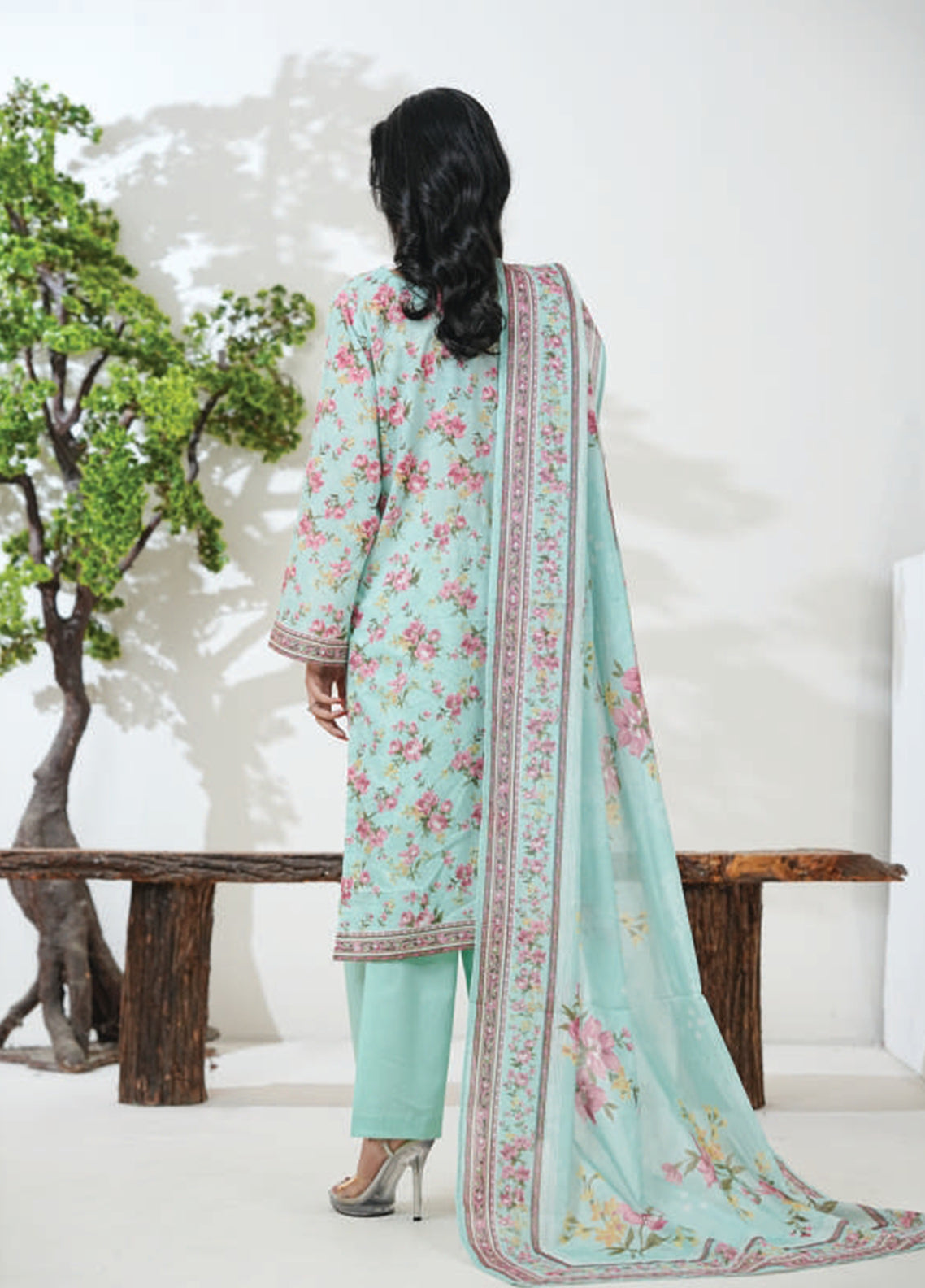 Kainat By Aizal Printed Lawn 3 Piece Stitched Suit AL26KPV3 D-750 Kainat By Aizal Printed Lawn 3 Piece Stitched Suit AL26KPV3 D-750