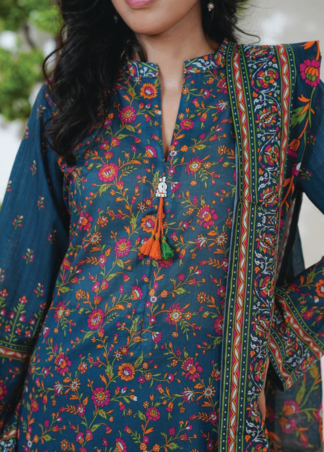 Kainat By Aizal Printed Lawn 3 Piece Stitched Suit AL26KPV3 D-778 Kainat By Aizal Printed Lawn 3 Piece Stitched Suit AL26KPV3 D-778