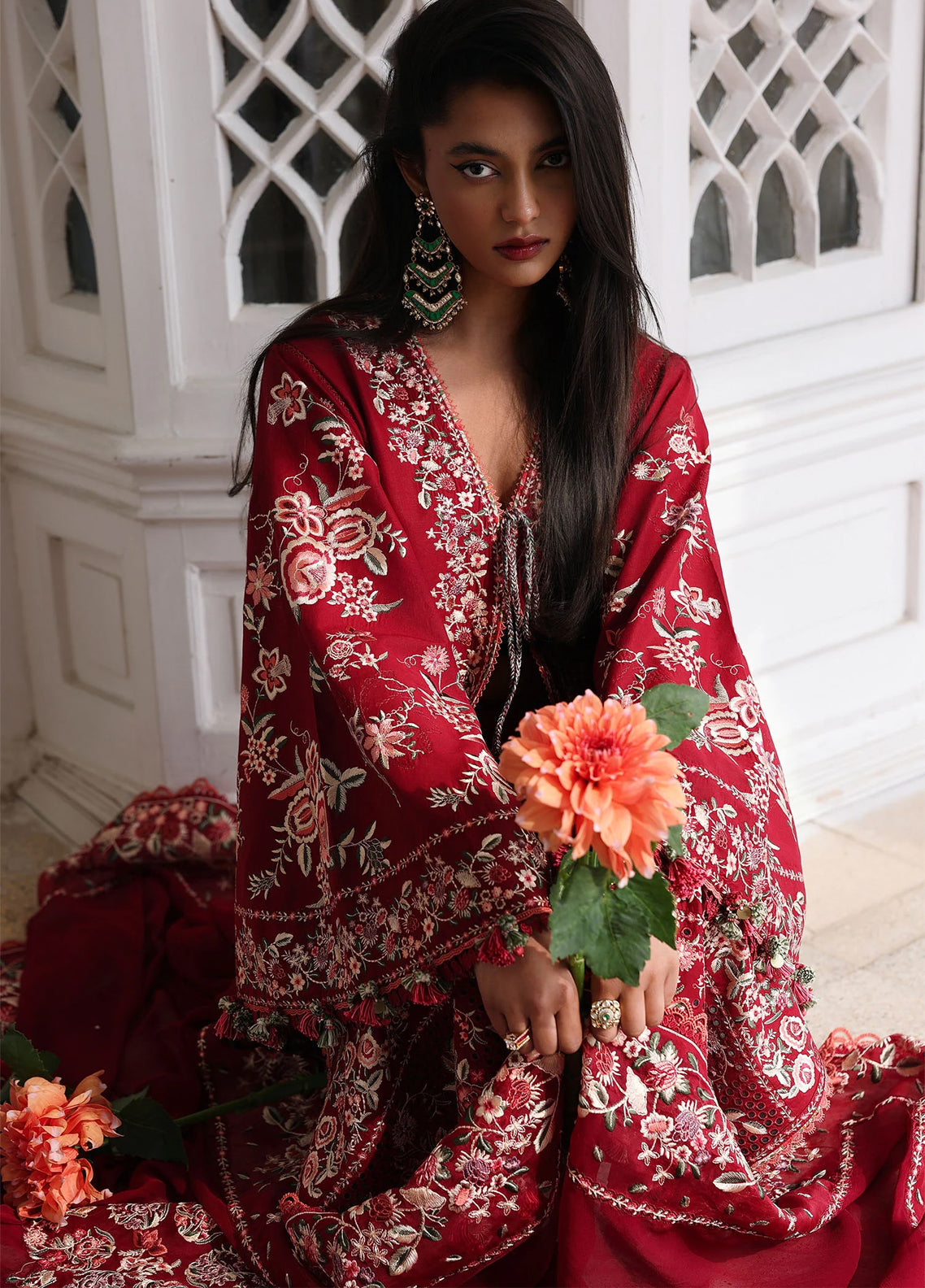 Kalabagh By Hussain Rehar Luxury Embroidered Lawn 3 Piece Unstitched Suit HR26KB D-01 KASTANAA Kalabagh By Hussain Rehar Luxury Embroidered Lawn 3 Piece Unstitched Suit HR26KB D-01 KASTANAA