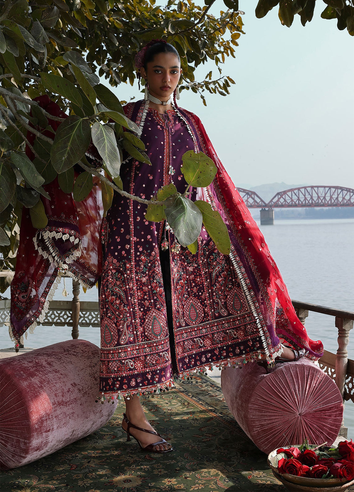 Kalabagh By Hussain Rehar Luxury Embroidered Lawn 3 Piece Unstitched Suit HR26KB D-06 NIHDI Kalabagh By Hussain Rehar Luxury Embroidered Lawn 3 Piece Unstitched Suit HR26KB D-06 NIHDI