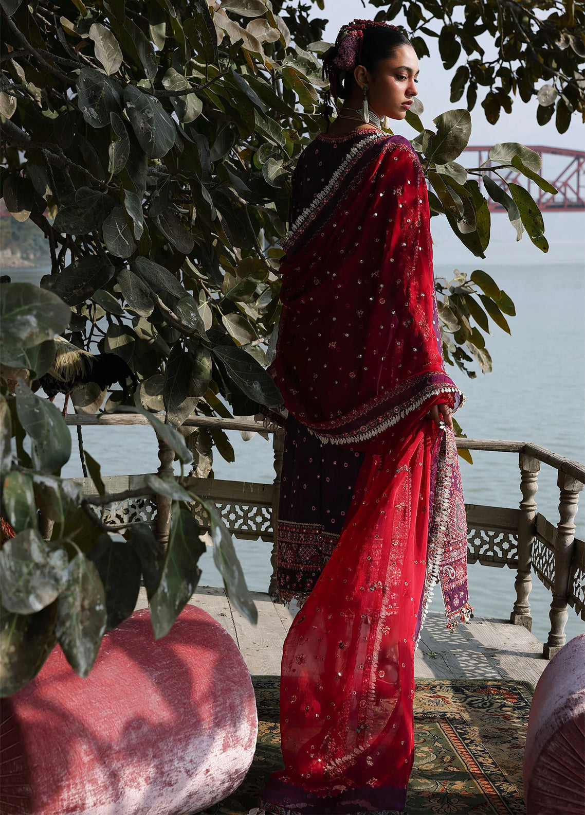 Kalabagh By Hussain Rehar Luxury Embroidered Lawn 3 Piece Unstitched Suit HR26KB D-06 NIHDI Kalabagh By Hussain Rehar Luxury Embroidered Lawn 3 Piece Unstitched Suit HR26KB D-06 NIHDI