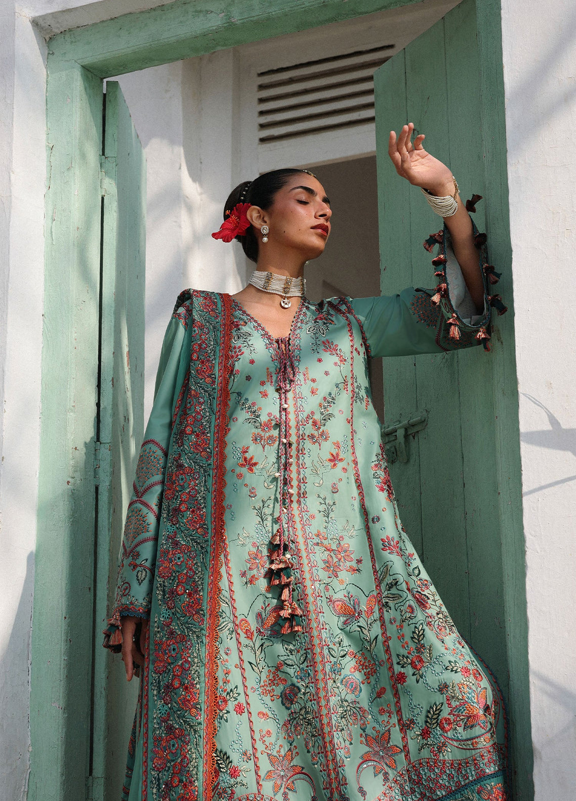 Kalabagh By Hussain Rehar Luxury Embroidered Lawn 3 Piece Unstitched Suit HR26KB D-07 VERDANT Kalabagh By Hussain Rehar Luxury Embroidered Lawn 3 Piece Unstitched Suit HR26KB D-07 VERDANT