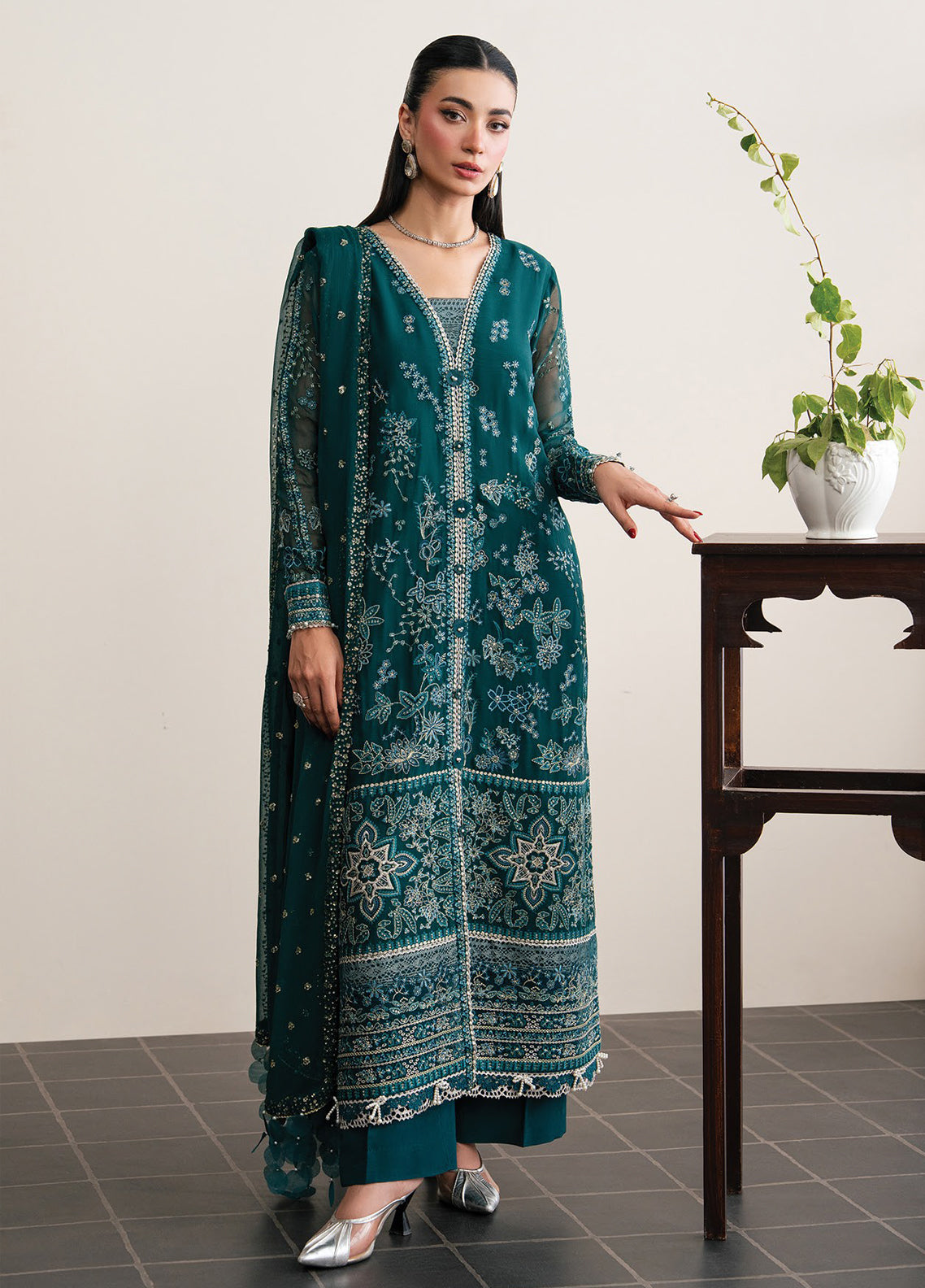 Kalani By Xenia Luxury Formals Embroidered Chiffon 3 Piece Unstitched Suit XE26KLF D-02 AZARI Kalani By Xenia Luxury Formals Embroidered Chiffon 3 Piece Unstitched Suit XE26KLF D-02 AZARI