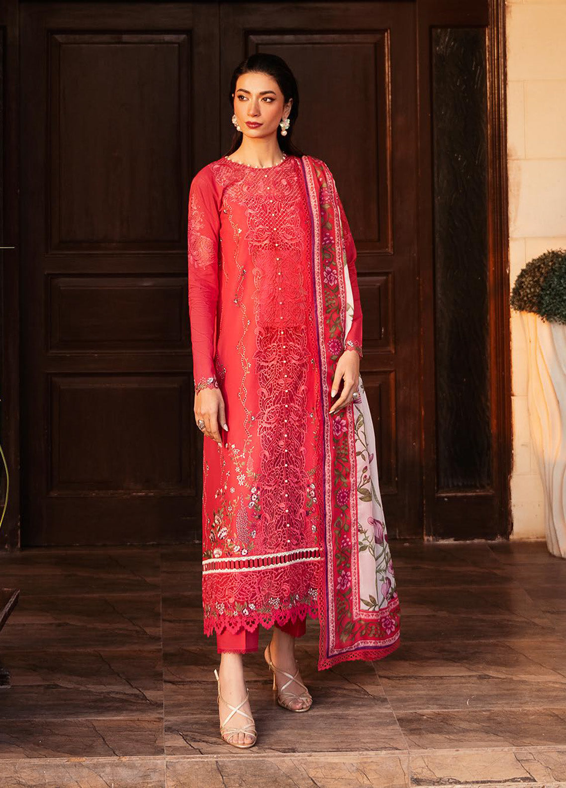 Kayra by Bin Ilyas Embroidered Lawn Suits Unstitched 3 Piece - BI25KL 314A Kayra by Bin Ilyas Embroidered Lawn Suits Unstitched 3 Piece - BI25KL 314A