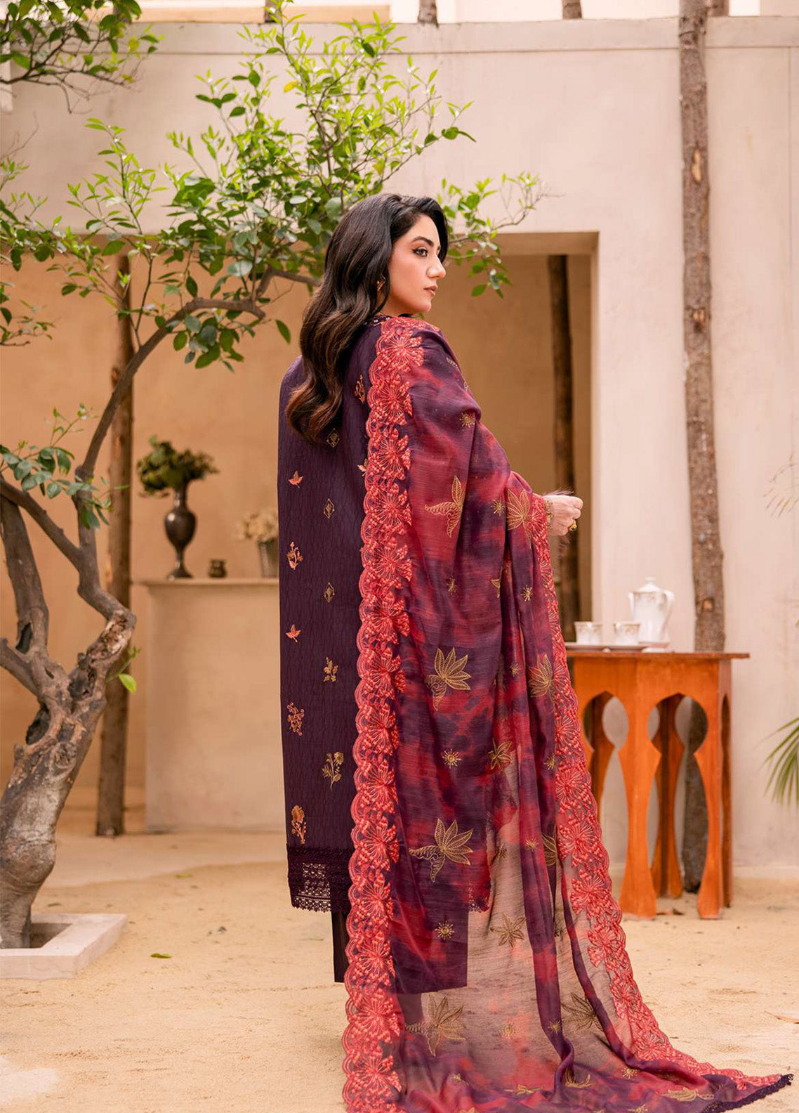Khass by Peridot Embroidered Lawn Suits Unstitched 3 Piece - PR25EE PR-423B Khass by Peridot Embroidered Lawn Suits Unstitched 3 Piece - PR25EE PR-423B
