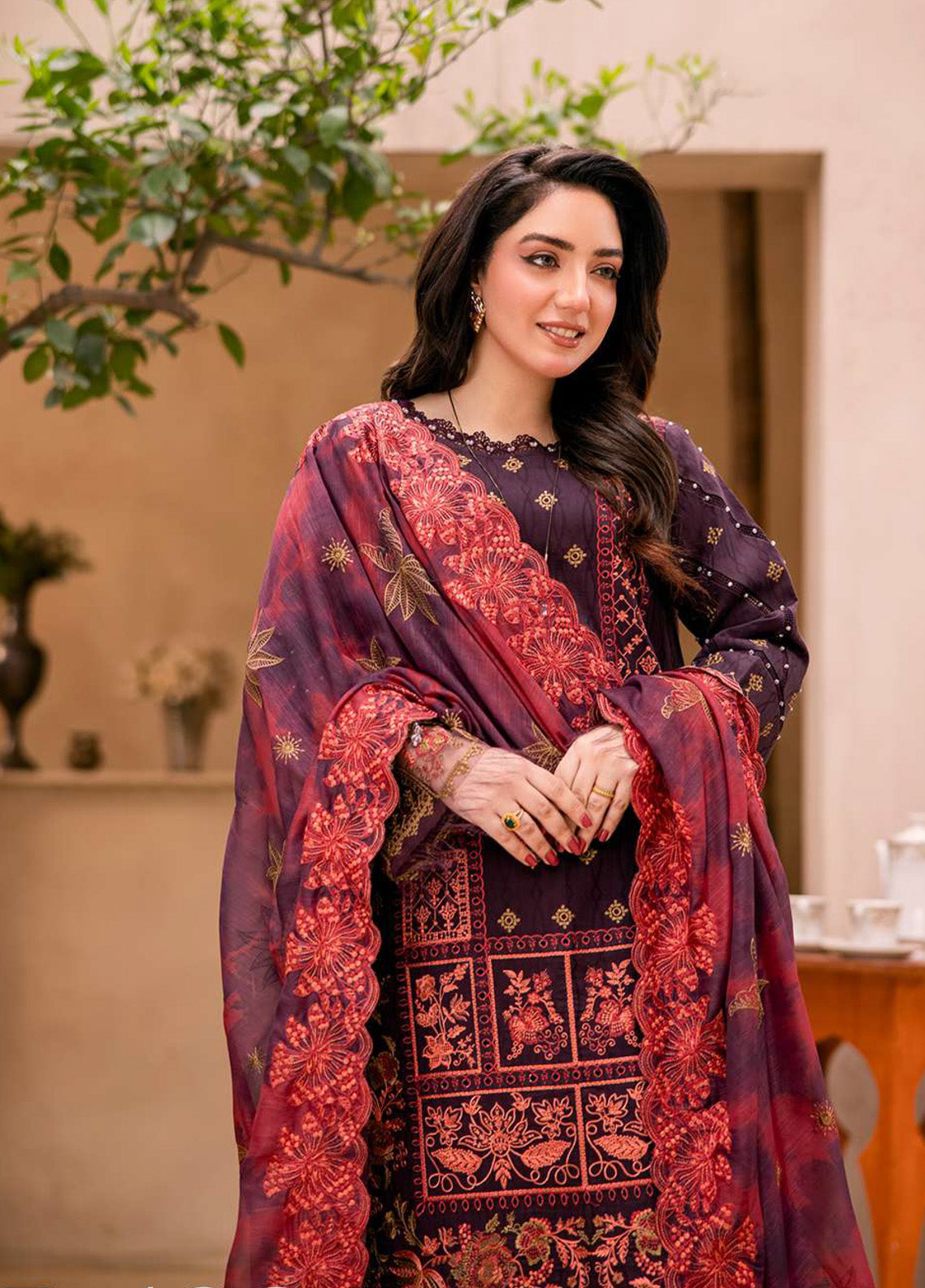Khass by Peridot Embroidered Lawn Suits Unstitched 3 Piece - PR25EE PR-423B Khass by Peridot Embroidered Lawn Suits Unstitched 3 Piece - PR25EE PR-423B