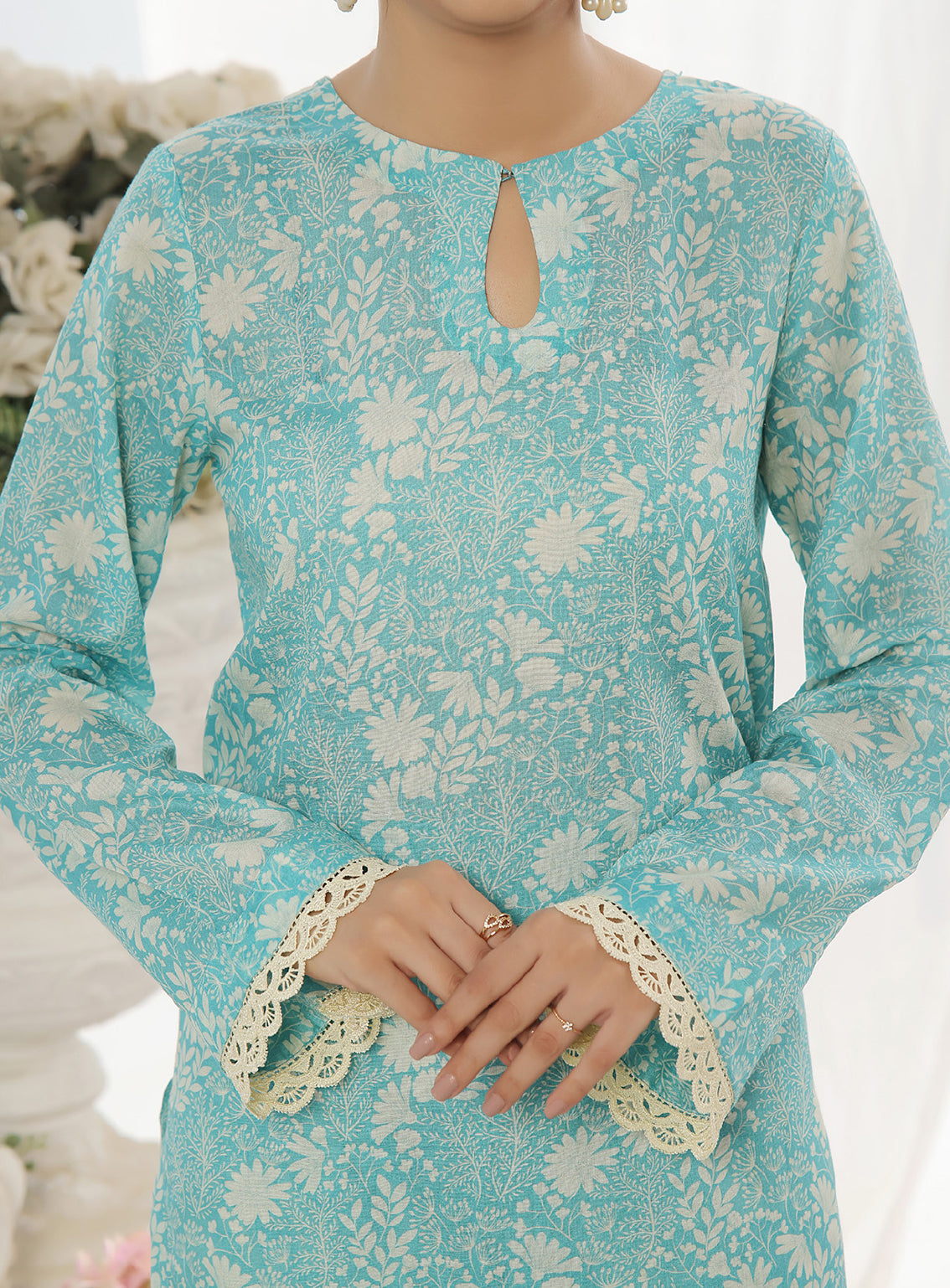 Korean By VS Textile Printed Lawn Suits Unstitched 2 Piece - VS25KCO 558 Korean By VS Textile Printed Lawn Suits Unstitched 2 Piece - VS25KCO 558