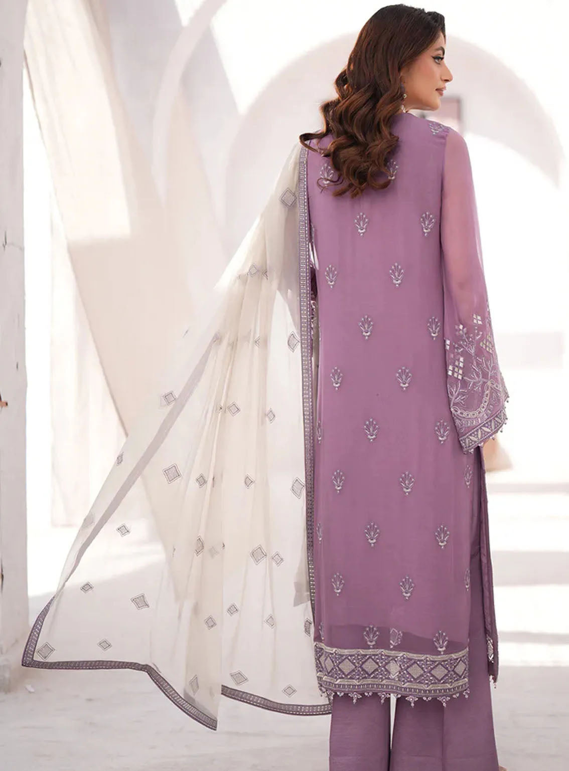 Kuch Khas By Flossie Embroidered Chiffon Suits Unstitched 3 Piece - FS24KKC K-1510 REYA Kuch Khas By Flossie Embroidered Chiffon Suits Unstitched 3 Piece - FS24KKC K-1510 REYA