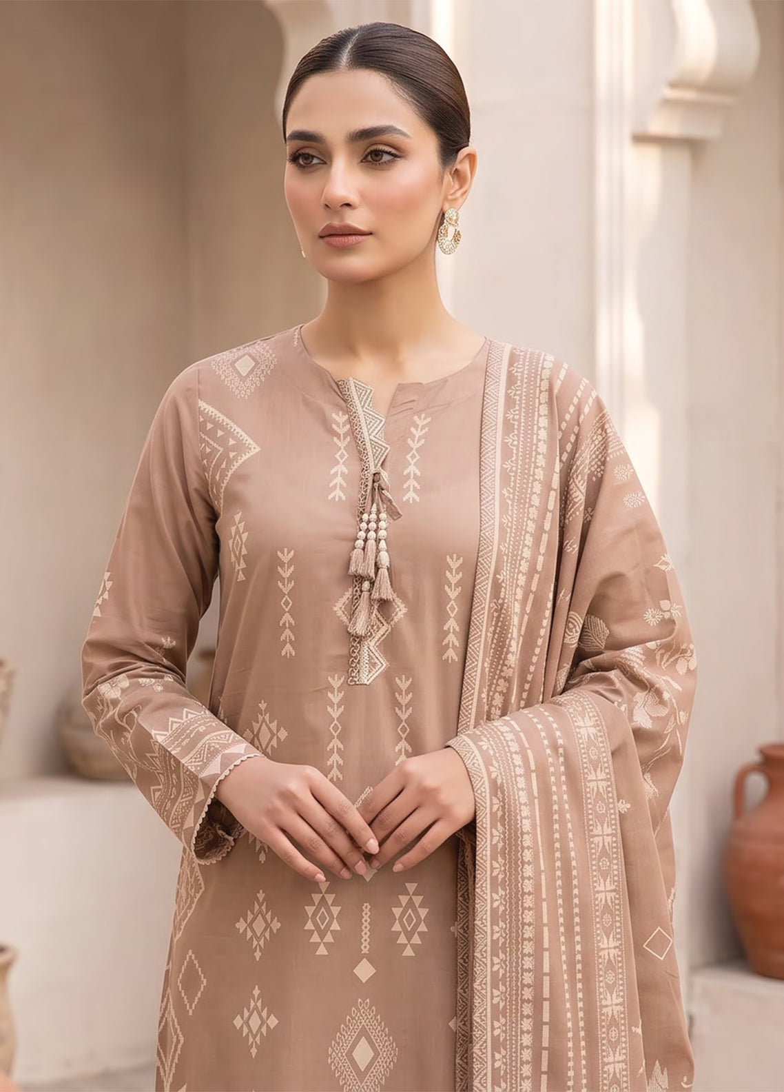 LSM Lakhany Printed Cashmi Vool 3 Piece Unstitched Suit LSM26CV D-LG-RK-0197-B LSM Lakhany Printed Cashmi Vool 3 Piece Unstitched Suit LSM26CV D-LG-RK-0197-B