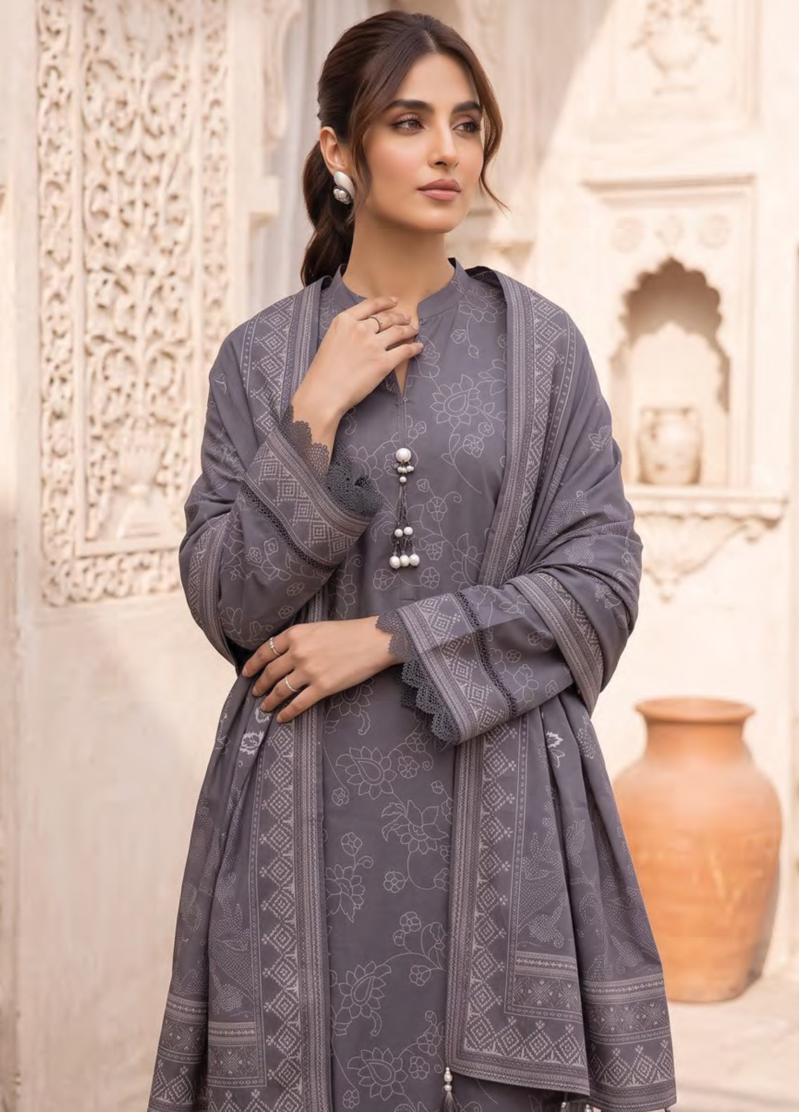 LSM Lakhany Printed Cashmi Vool 3 Piece Unstitched Suit LSM26CV D-LG-RL-0529-A LSM Lakhany Printed Cashmi Vool 3 Piece Unstitched Suit LSM26CV D-LG-RL-0529-A