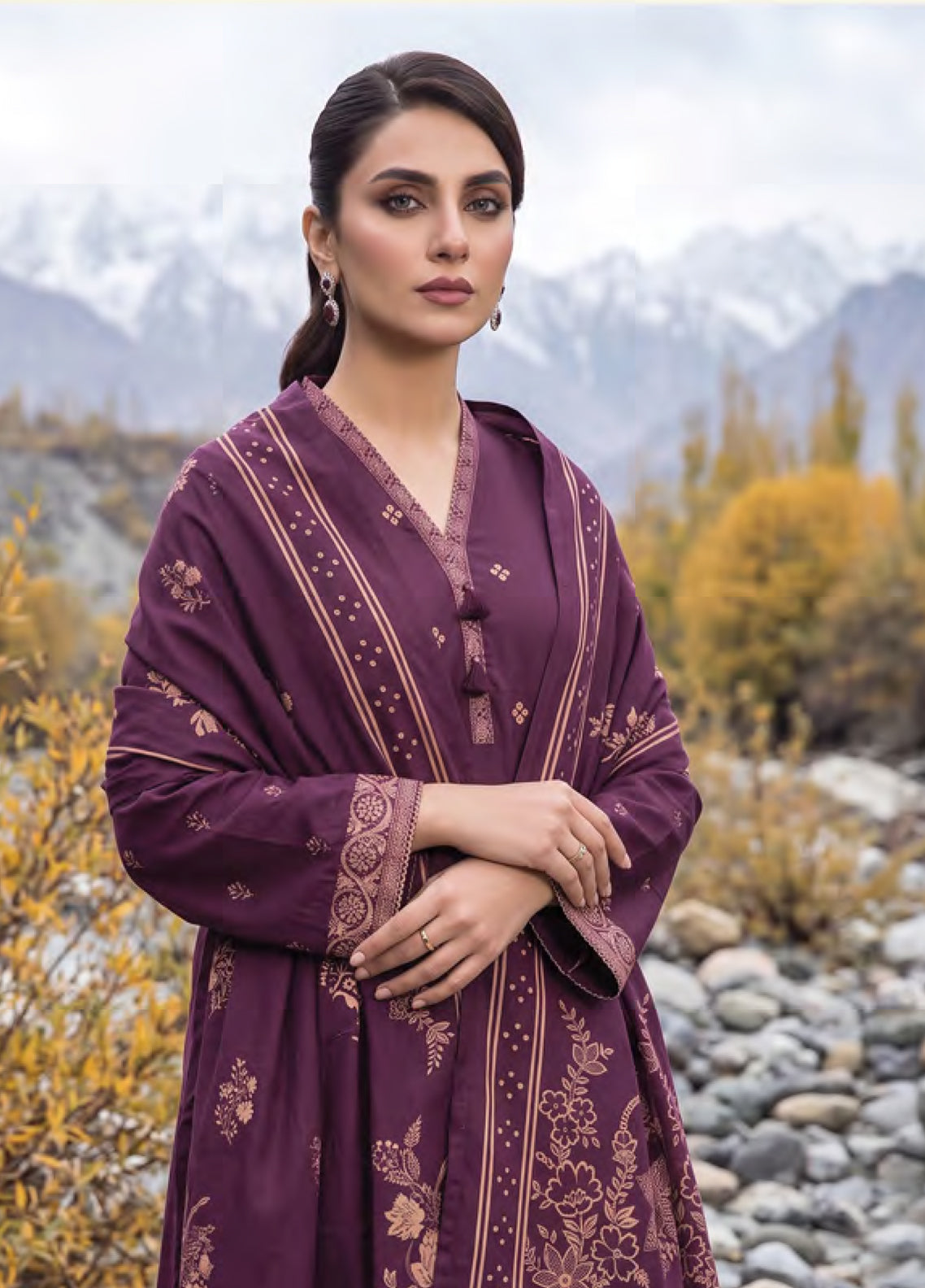 LSM Lakhany Printed Pashmina 3 Piece Unstitched Suit LSM26PPV1 D-LG-RL-0518-B LSM Lakhany Printed Pashmina 3 Piece Unstitched Suit LSM26PPV1 D-LG-RL-0518-B