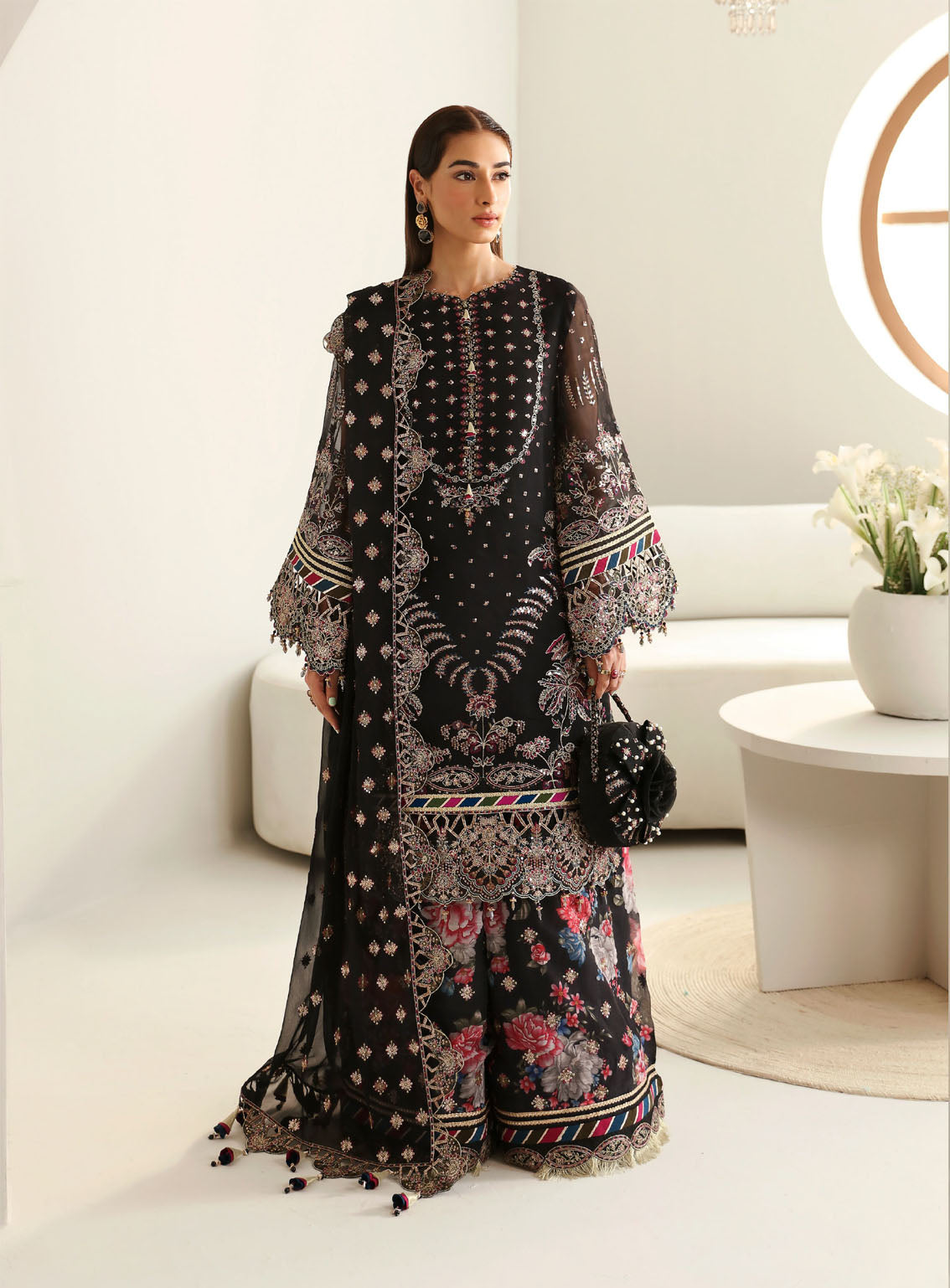 La Ruhe By Alizeh Embroidered Chiffon Suits Unstitched 3 Piece - ALZ24LR 2176 MONA La Ruhe By Alizeh Embroidered Chiffon Suits Unstitched 3 Piece - ALZ24LR 2176 MONA