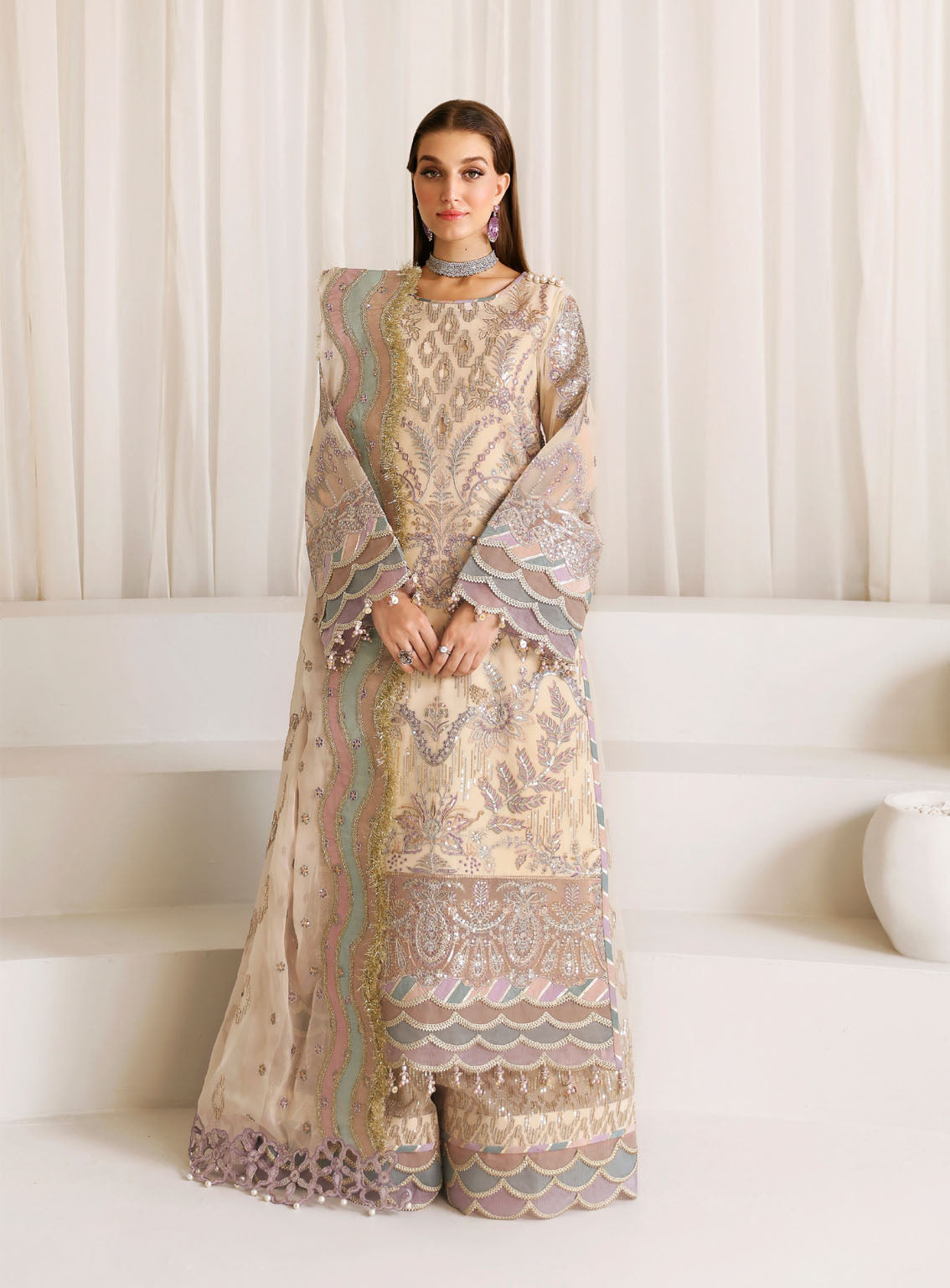 La Ruhe By Alizeh Embroidered Chiffon Suits Unstitched 3 Piece - ALZ24LR 2177 MYSA La Ruhe By Alizeh Embroidered Chiffon Suits Unstitched 3 Piece - ALZ24LR 2177 MYSA
