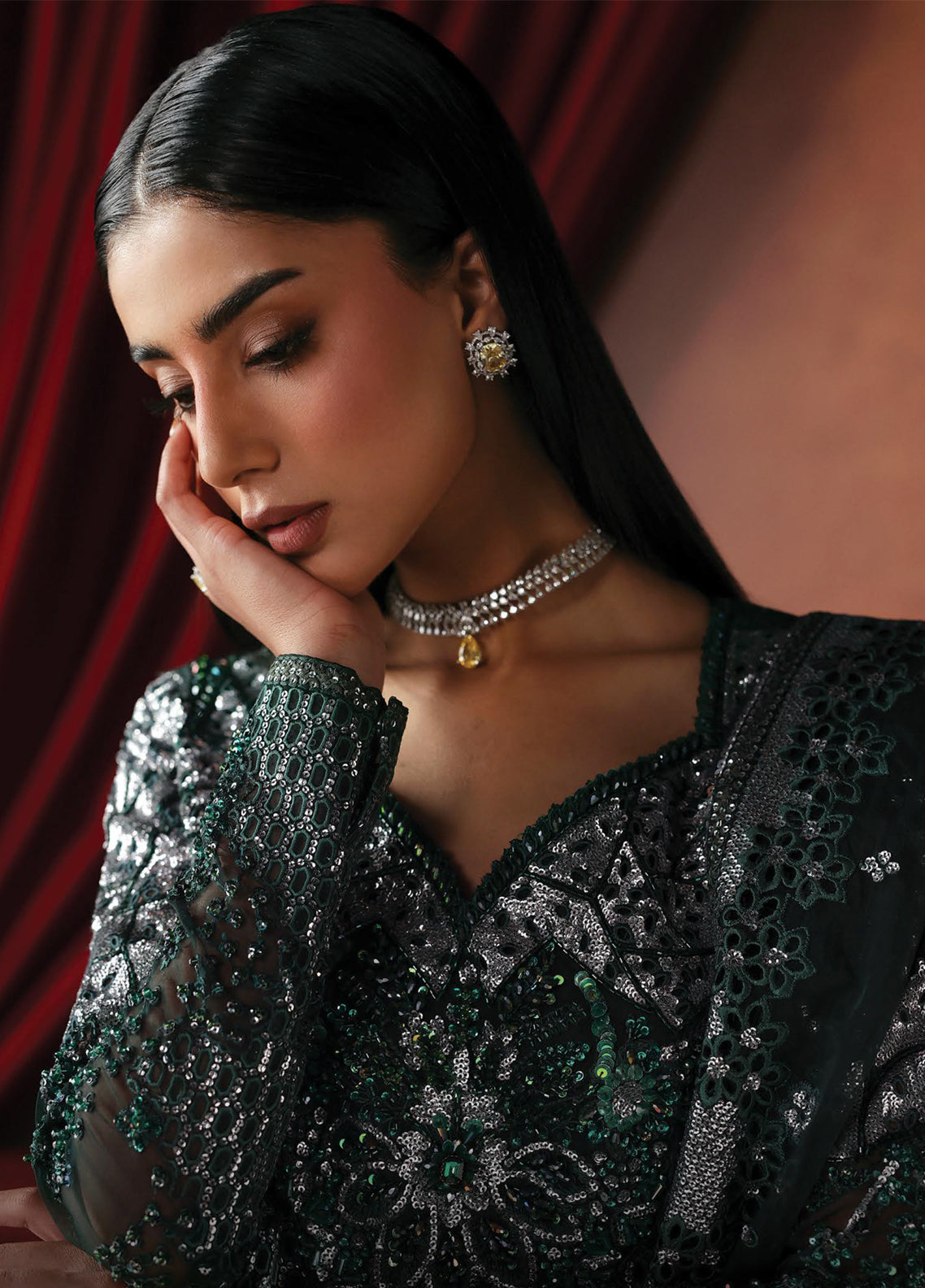 La Fuchsia By Afrozeh Embroidered Organza 3 Piece Unstitched Suit AF26LFF D-FWU-0073 HIEROPHANT La Fuchsia By Afrozeh Embroidered Organza 3 Piece Unstitched Suit AF26LFF D-FWU-0073 HIEROPHANT