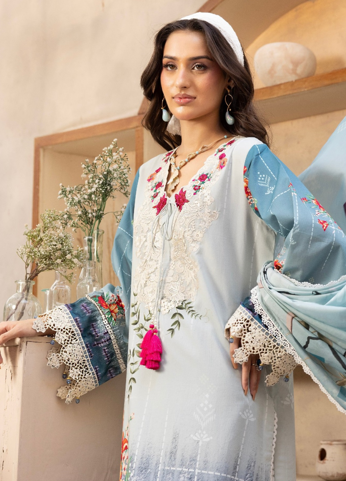 Lara De Flora By Gulmina Embroidered Lawn 3 Piece Unstitched Suit GM26LDF D-09 CELESTIA Lara De Flora By Gulmina Embroidered Lawn 3 Piece Unstitched Suit GM26LDF D-09 CELESTIA