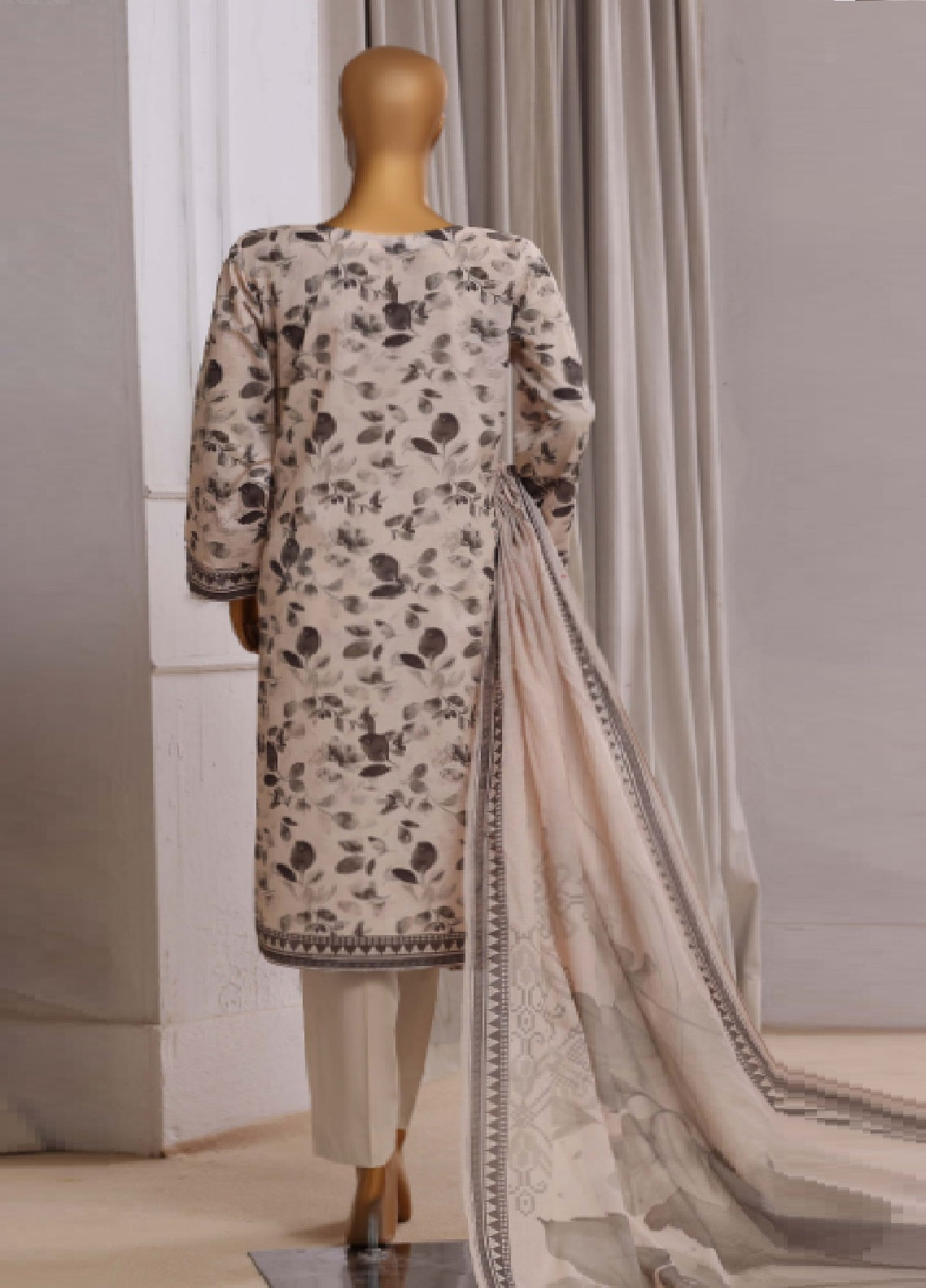 Laserkari Prints By HZ Textiles Embroidered Lawn 3 Piece Stitched Suit HZ26LPLE D-CPE-001 Laserkari Prints By HZ Textiles Embroidered Lawn 3 Piece Stitched Suit HZ26LPLE D-CPE-001