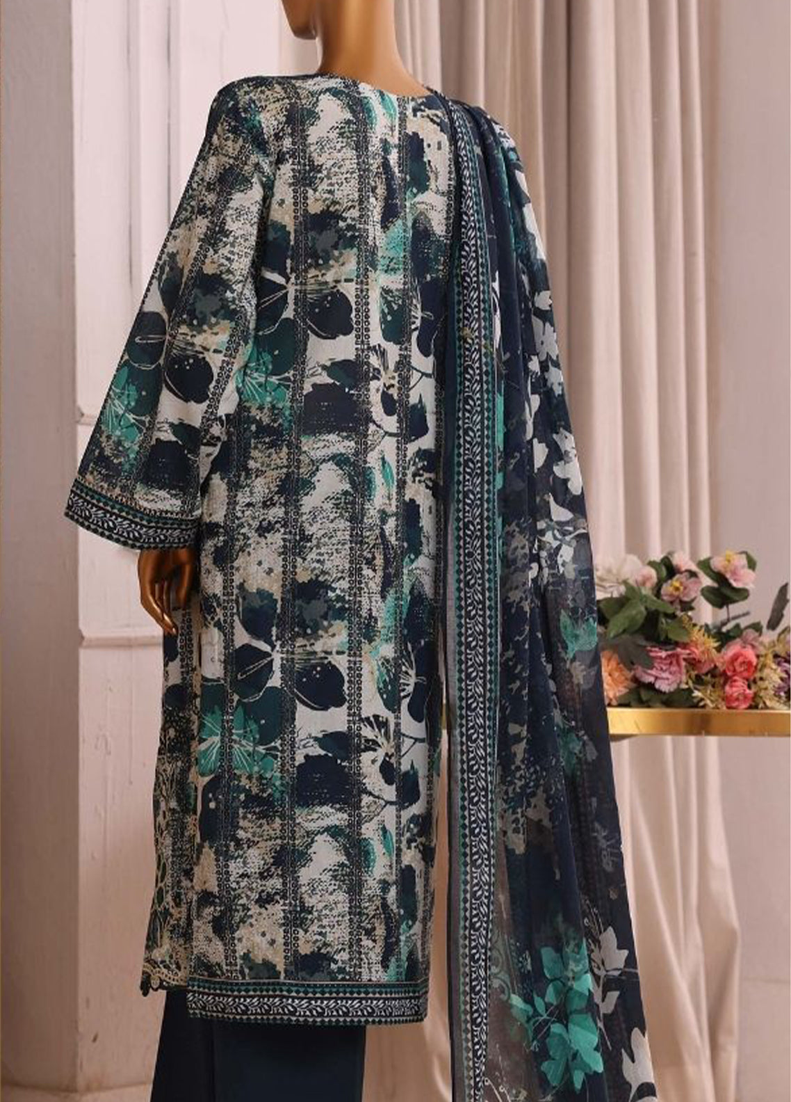 Laserkari Prints By HZ Textiles Embroidered Lawn 3 Piece Stitched Suit HZ26LPLE D-CPE-003 Laserkari Prints By HZ Textiles Embroidered Lawn 3 Piece Stitched Suit HZ26LPLE D-CPE-003
