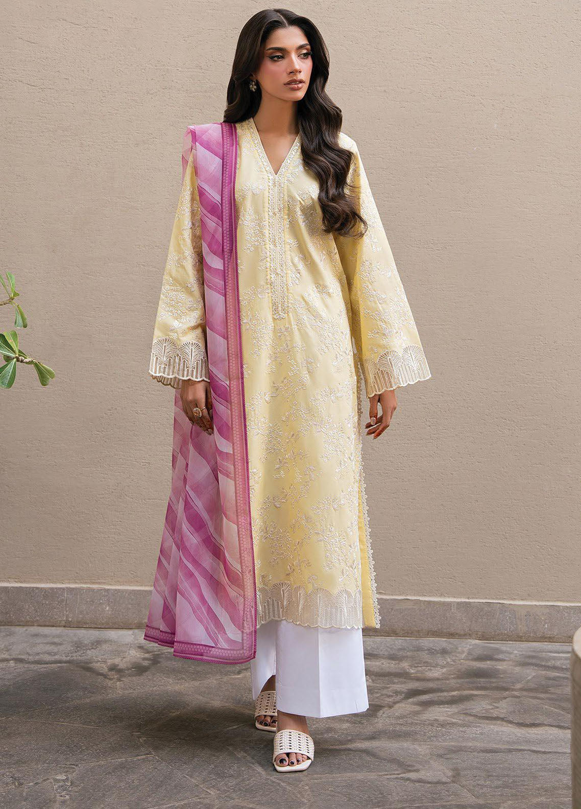 Layana Xenia Luxury Embroidered Lawn 3 Piece Unstitched Suit XE26LS D-05 SOLEIL Layana Xenia Luxury Embroidered Lawn 3 Piece Unstitched Suit XE26LS D-05 SOLEIL