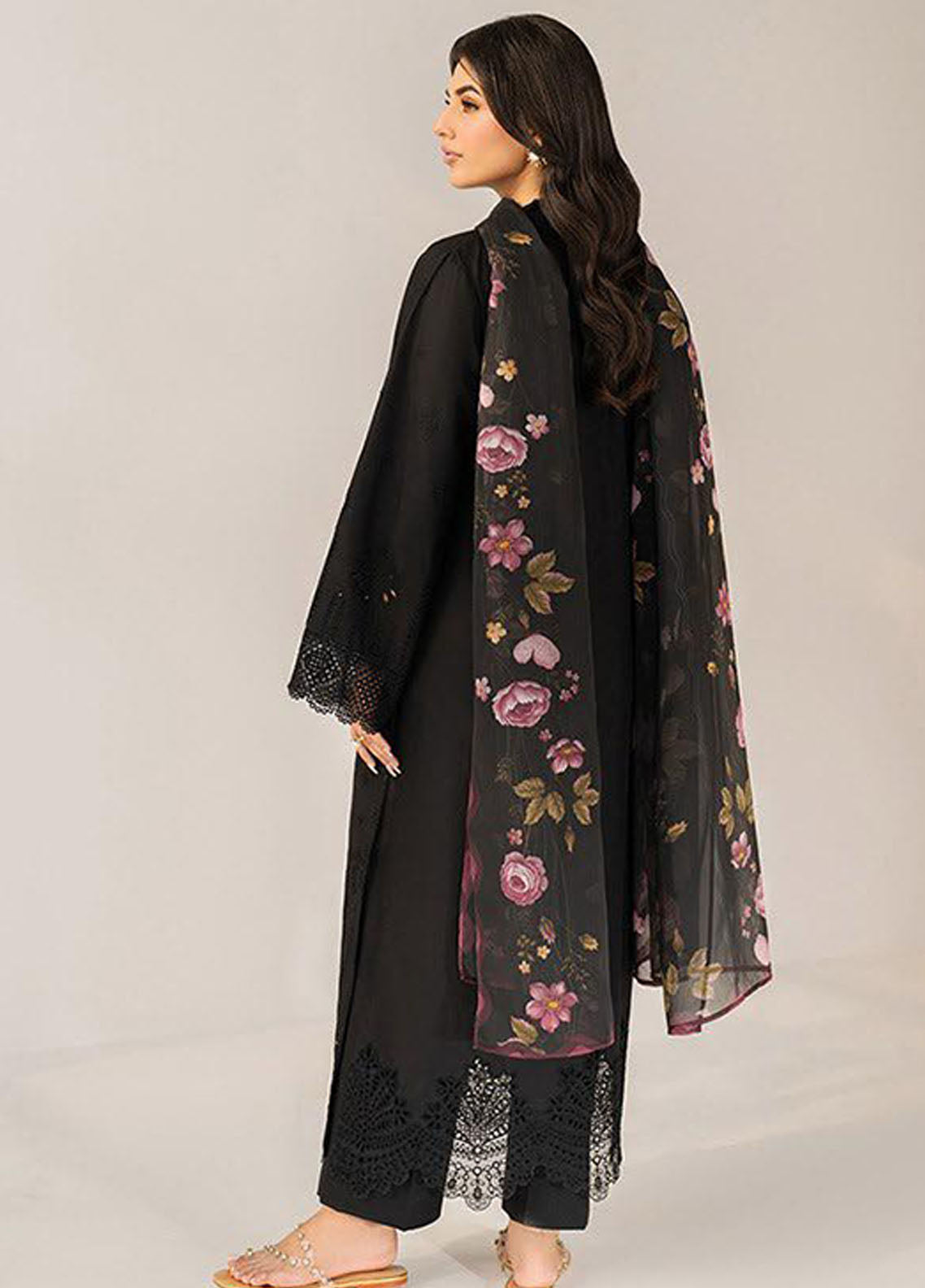 Layana Xenia Luxury Embroidered Lawn 3 Piece Unstitched Suit XE26LS D-10 SAPHIE Layana Xenia Luxury Embroidered Lawn 3 Piece Unstitched Suit XE26LS D-10 SAPHIE