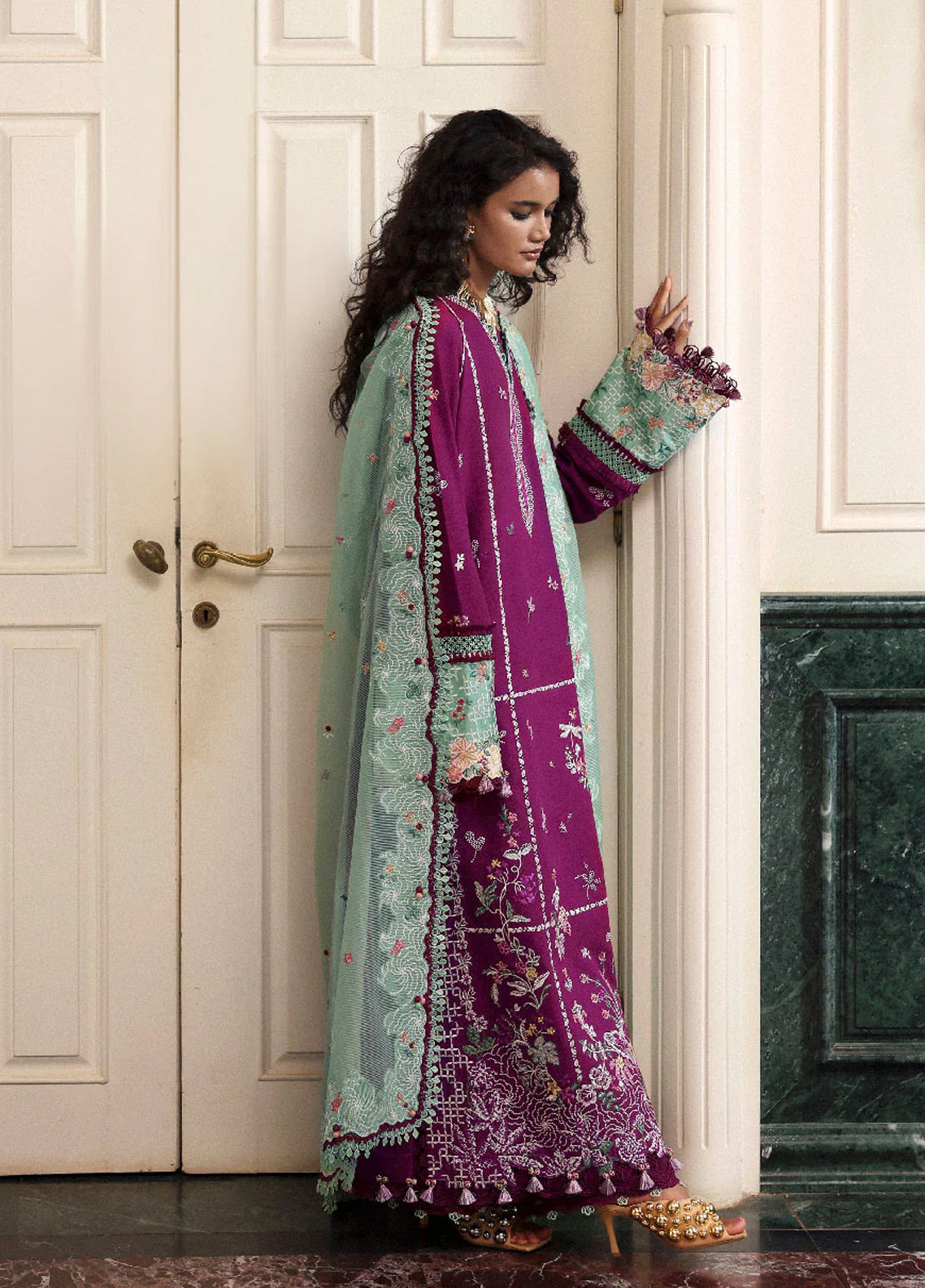 Lilas By Republic Womenswear Luxury Embroidered Lawn 3 Piece Unstitched Suit RW26LSL D-3A KAIA Lilas By Republic Womenswear Luxury Embroidered Lawn 3 Piece Unstitched Suit RW26LSL D-3A KAIA