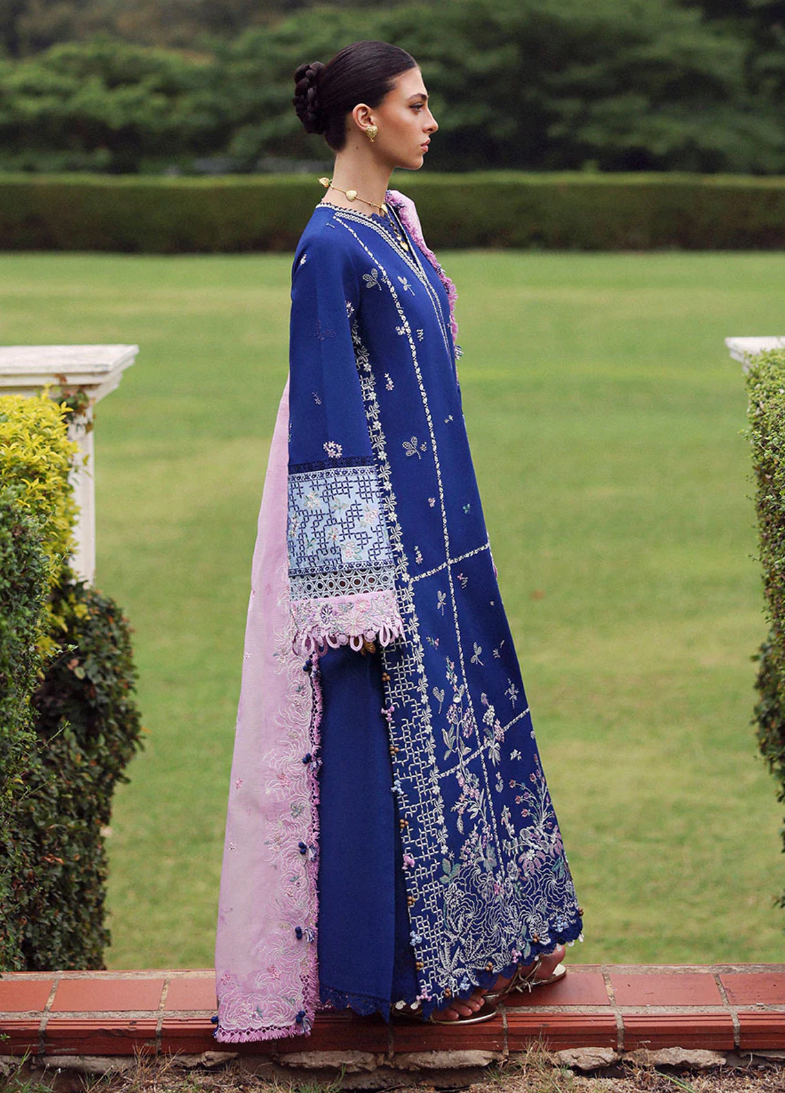 Lilas By Republic Womenswear Luxury Embroidered Lawn 3 Piece Unstitched Suit RW26LSL D-3B ARIA Lilas By Republic Womenswear Luxury Embroidered Lawn 3 Piece Unstitched Suit RW26LSL D-3B ARIA