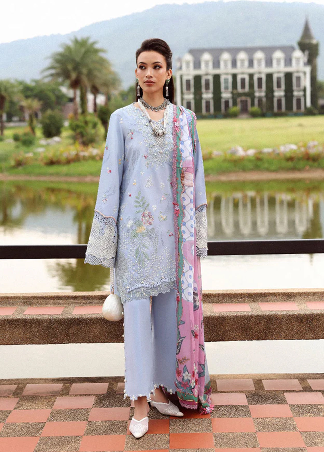 Lilas By Republic Womenswear Luxury Embroidered Lawn 3 Piece Unstitched Suit RW26LSL D-4B ELOWEN Lilas By Republic Womenswear Luxury Embroidered Lawn 3 Piece Unstitched Suit RW26LSL D-4B ELOWEN