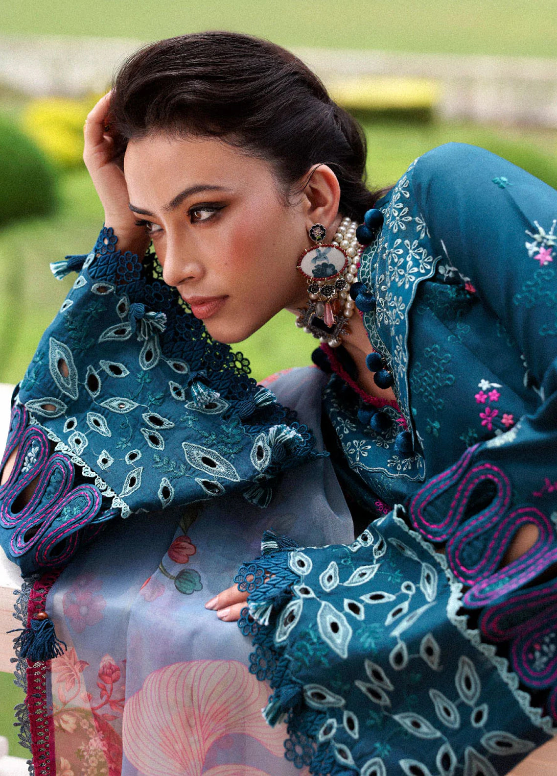 Lilas By Republic Womenswear Luxury Embroidered Lawn 3 Piece Unstitched Suit RW26LSL D-5A LIORE Lilas By Republic Womenswear Luxury Embroidered Lawn 3 Piece Unstitched Suit RW26LSL D-5A LIORE