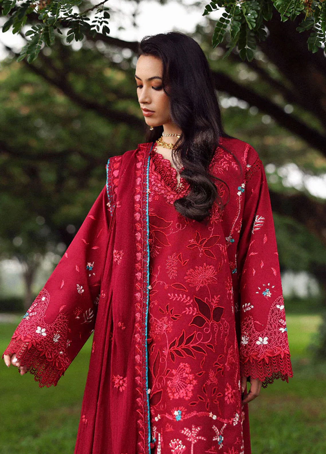Lilas By Republic Womenswear Luxury Embroidered Lawn 3 Piece Unstitched Suit RW26LSL D-8A ISARA Lilas By Republic Womenswear Luxury Embroidered Lawn 3 Piece Unstitched Suit RW26LSL D-8A ISARA