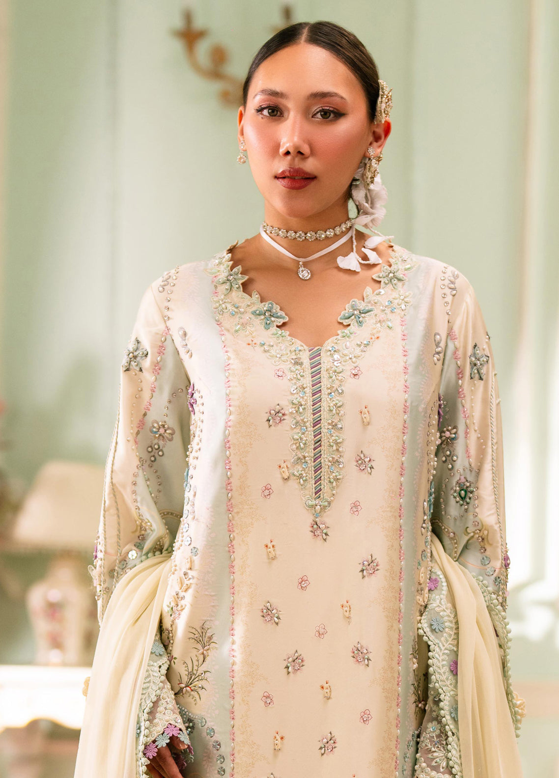 Luxe By Qalamkar Embroidered Silk 3 Piece Unstitched Suit QLM26QLS D-QSL-01 AZURE Luxe By Qalamkar Embroidered Silk 3 Piece Unstitched Suit QLM26QLS D-QSL-01 AZURE