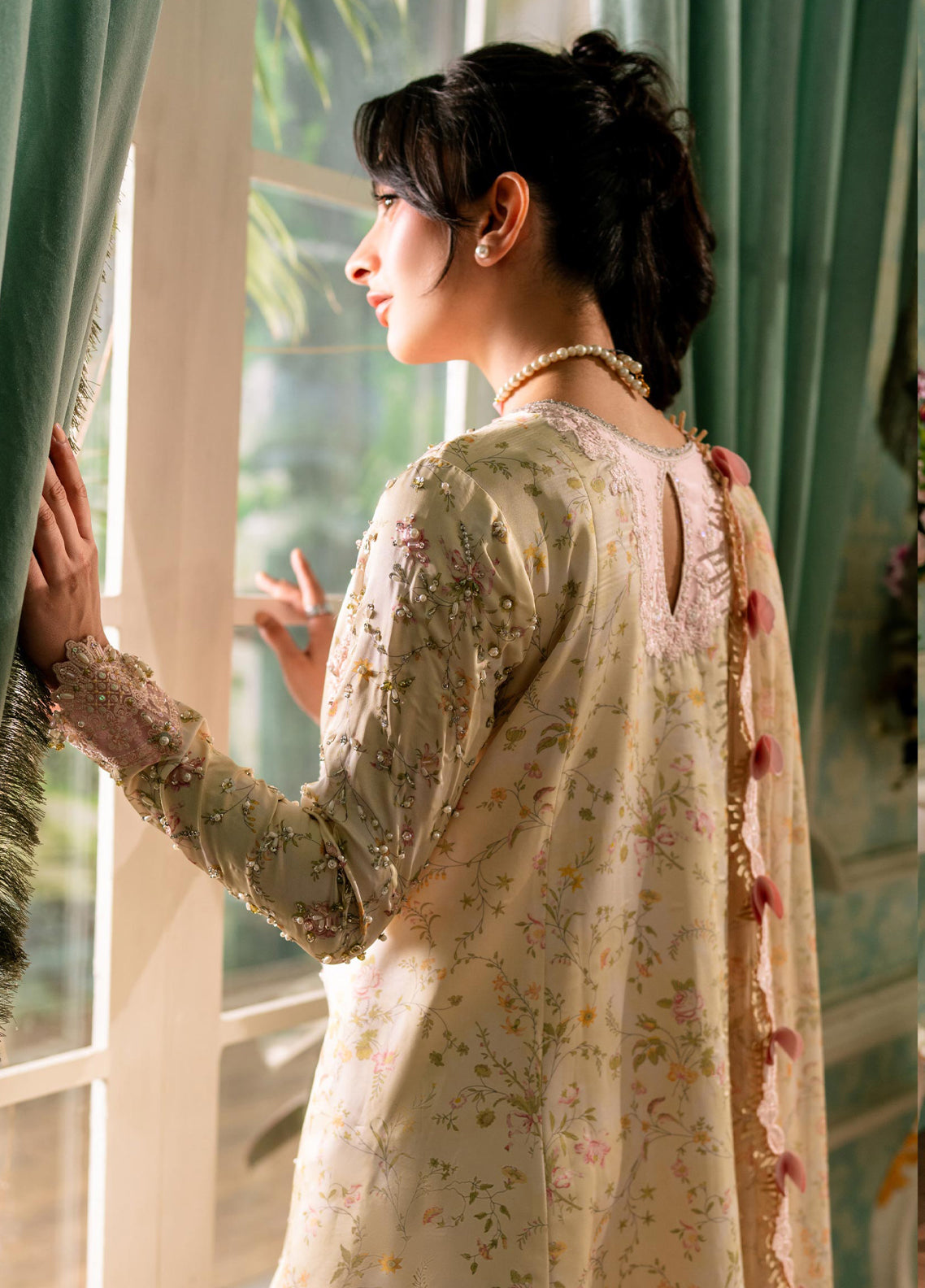 Luxe By Qalamkar Embroidered Silk 3 Piece Unstitched Suit QLM26QLS D-QSL-03 SOLENE Luxe By Qalamkar Embroidered Silk 3 Piece Unstitched Suit QLM26QLS D-QSL-03 SOLENE