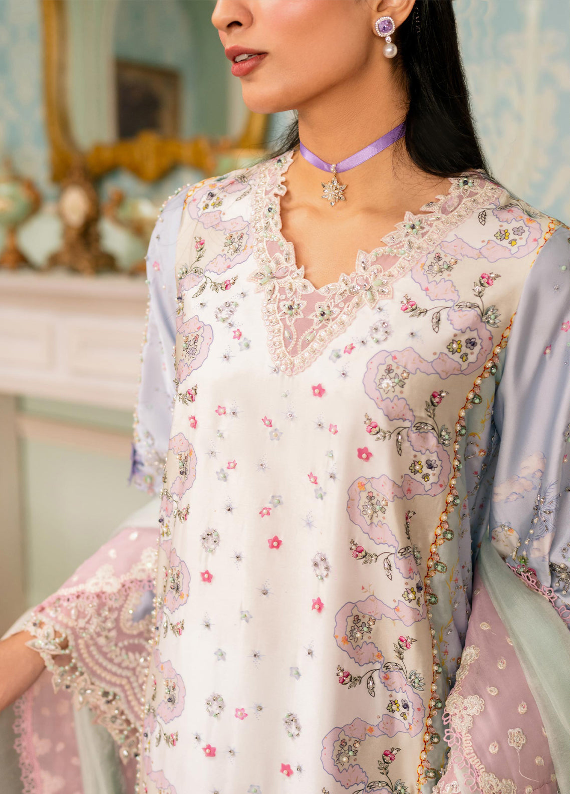 Luxe By Qalamkar Embroidered Silk 3 Piece Unstitched Suit QLM26QLS D-QSL-05 AKARI Luxe By Qalamkar Embroidered Silk 3 Piece Unstitched Suit QLM26QLS D-QSL-05 AKARI