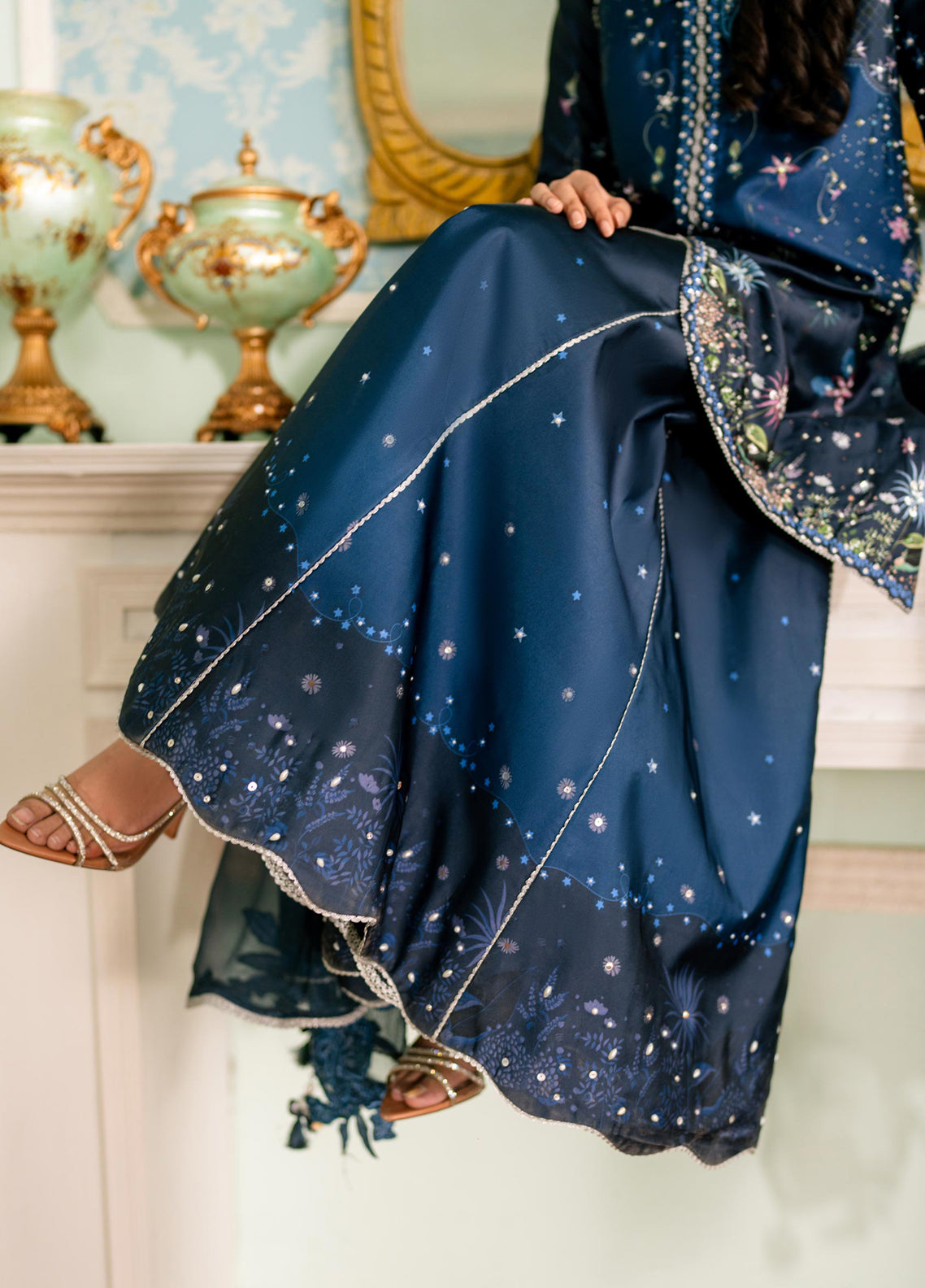 Luxe By Qalamkar Embroidered Silk 3 Piece Unstitched Suit QLM26QLS D-QSL-06 NERINA Luxe By Qalamkar Embroidered Silk 3 Piece Unstitched Suit QLM26QLS D-QSL-06 NERINA